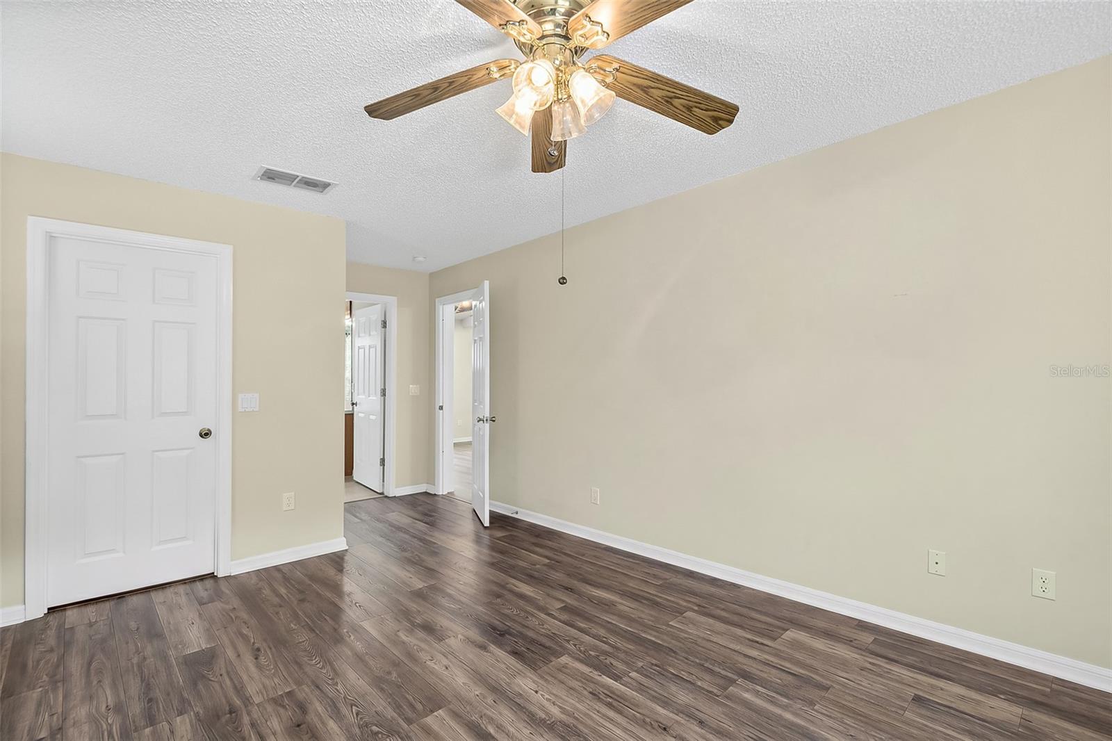 PALM COAST/EASTHAMPTON SEC 34 - Residential