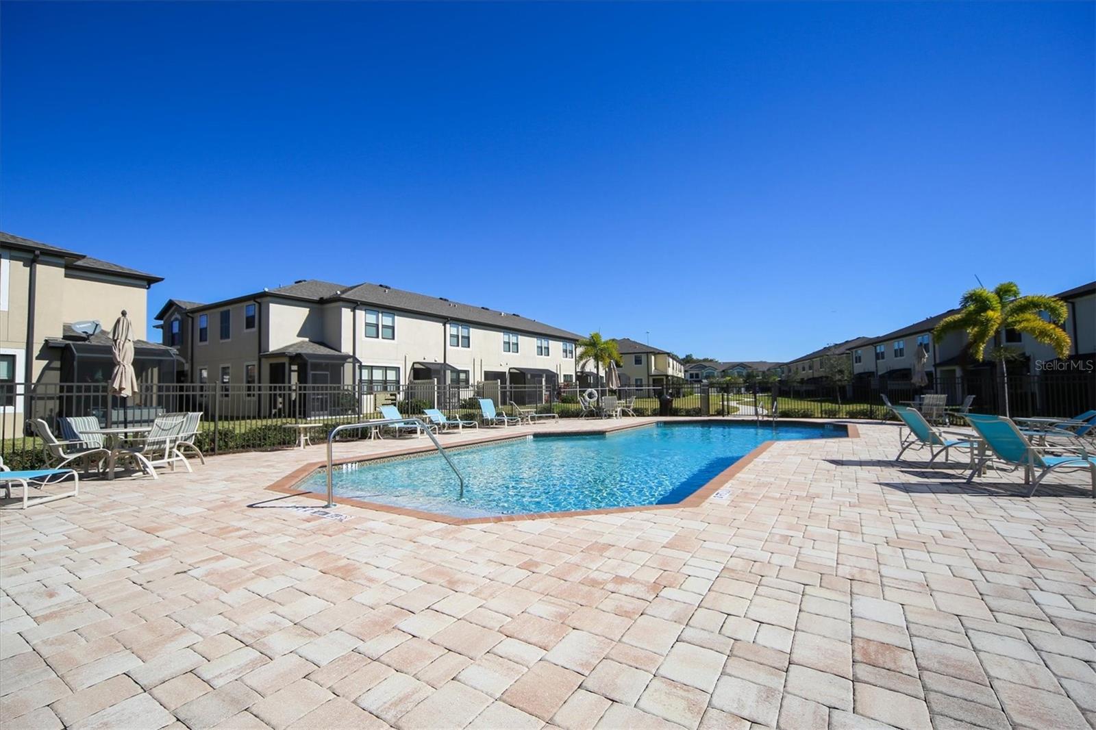 CREEKWOOD TOWNHOMES - Residential