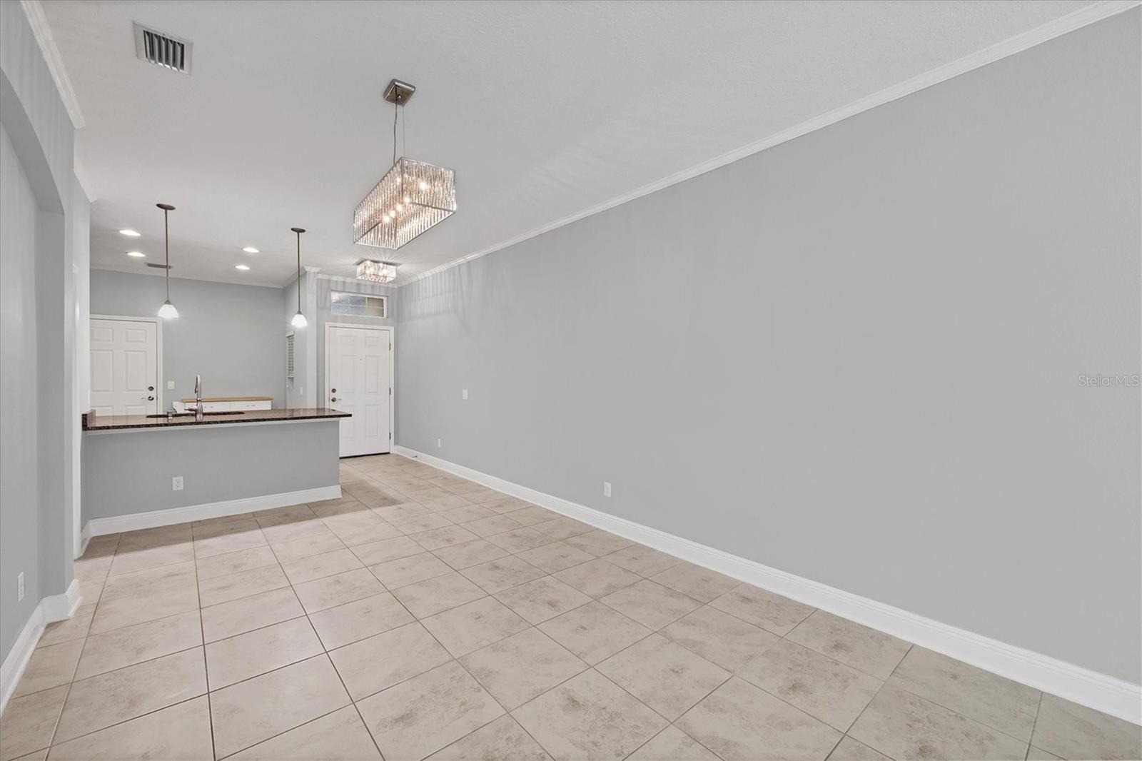 CREEKWOOD TOWNHOMES - Residential