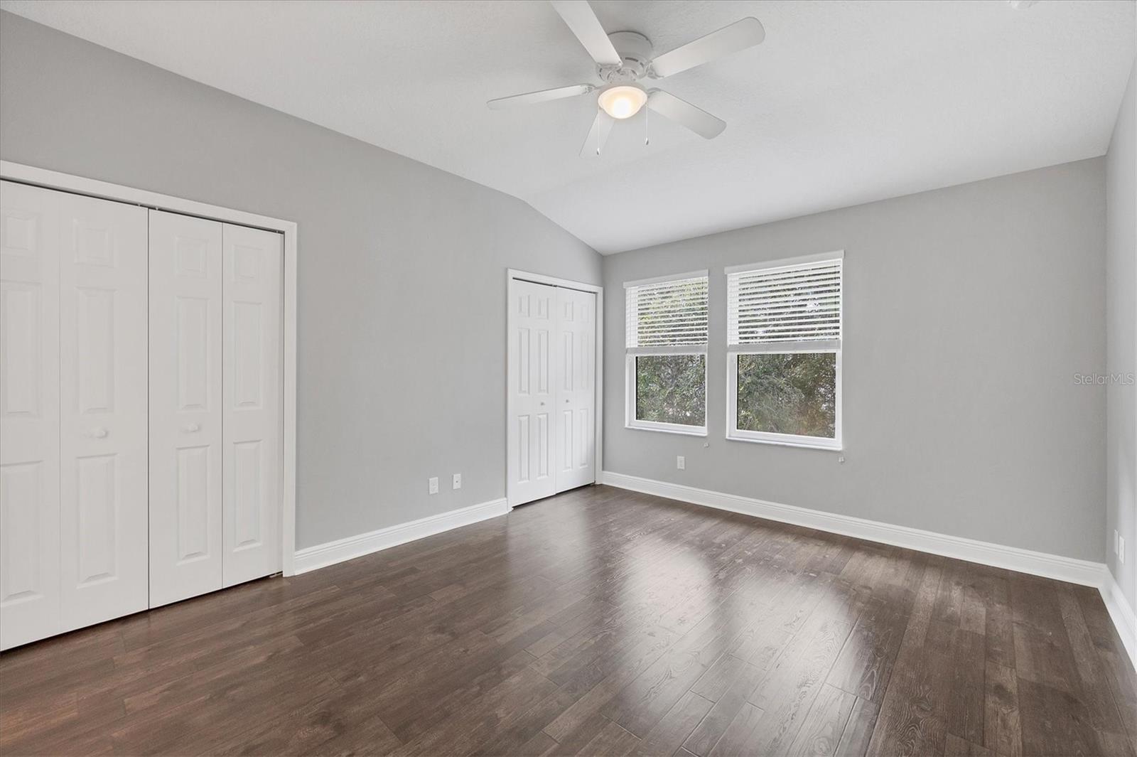 CREEKWOOD TOWNHOMES - Residential