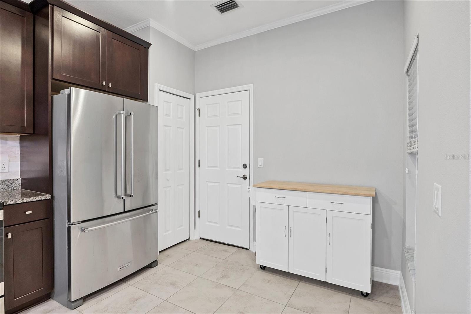 CREEKWOOD TOWNHOMES - Residential