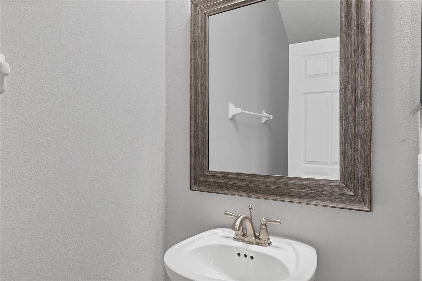 CREEKWOOD TOWNHOMES - Residential