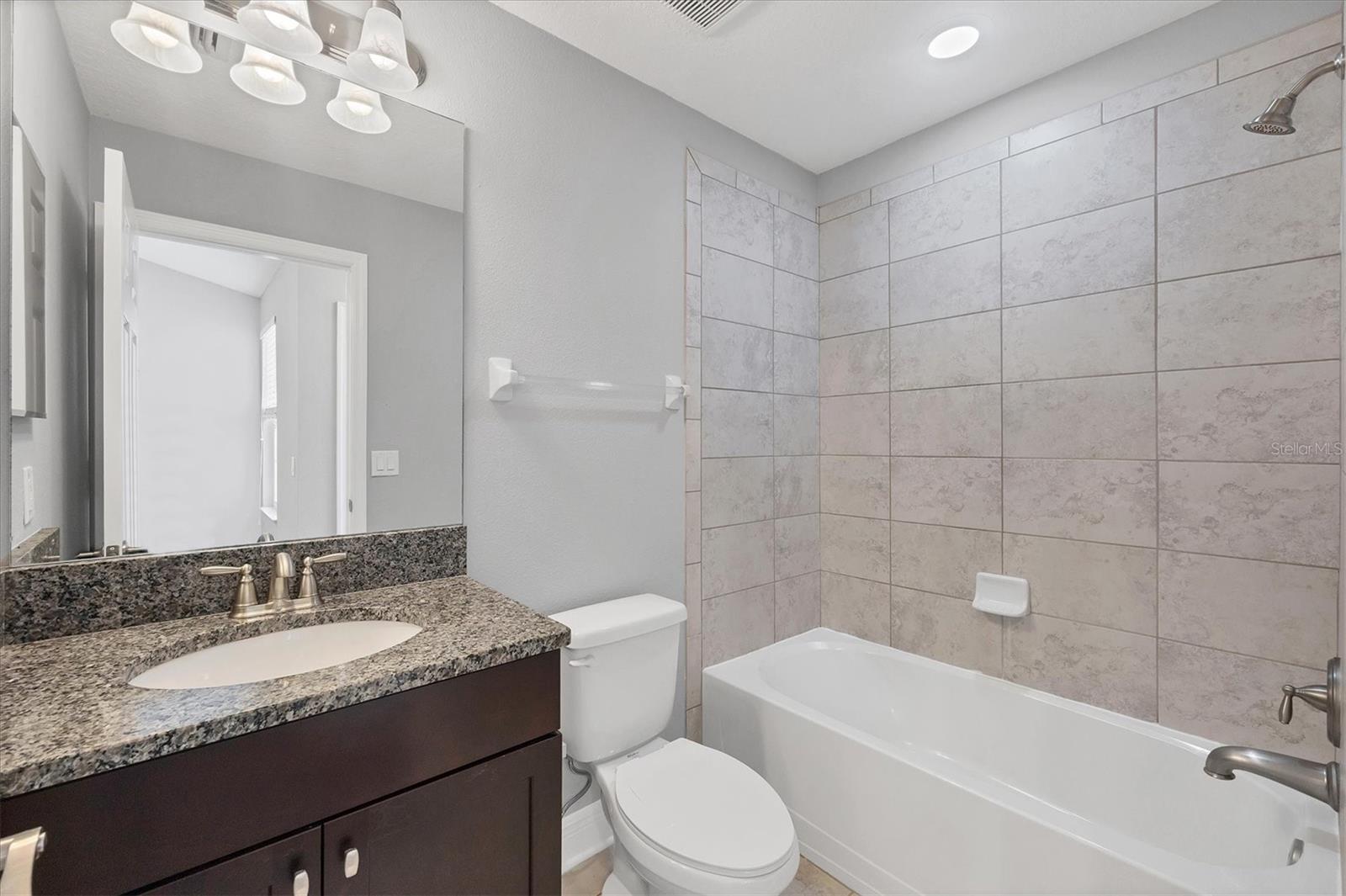 CREEKWOOD TOWNHOMES - Residential