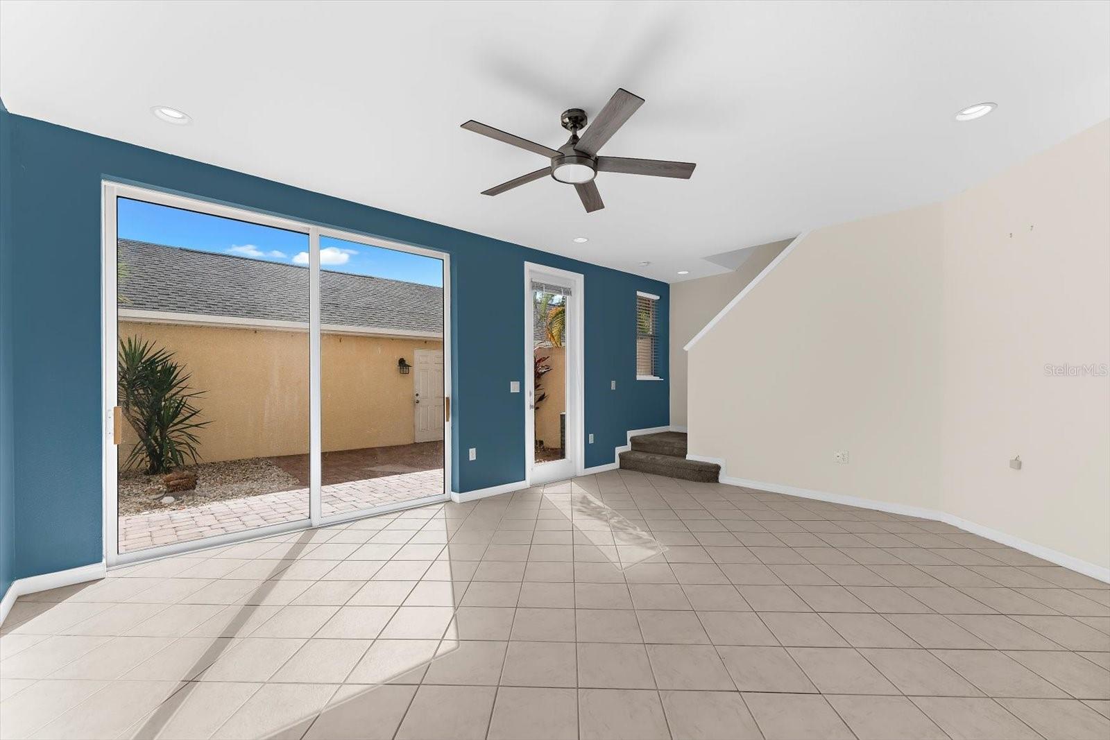 HARBORAGE ON BRADEN RIVER PH II - Residential