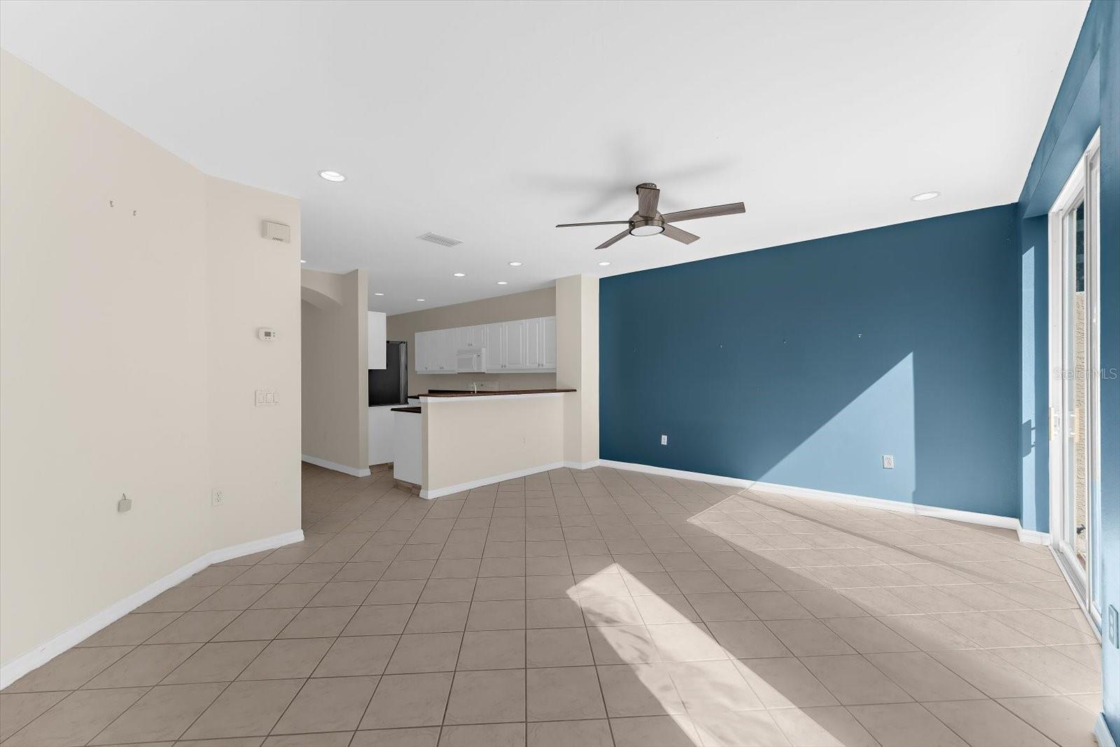 HARBORAGE ON BRADEN RIVER PH II - Residential