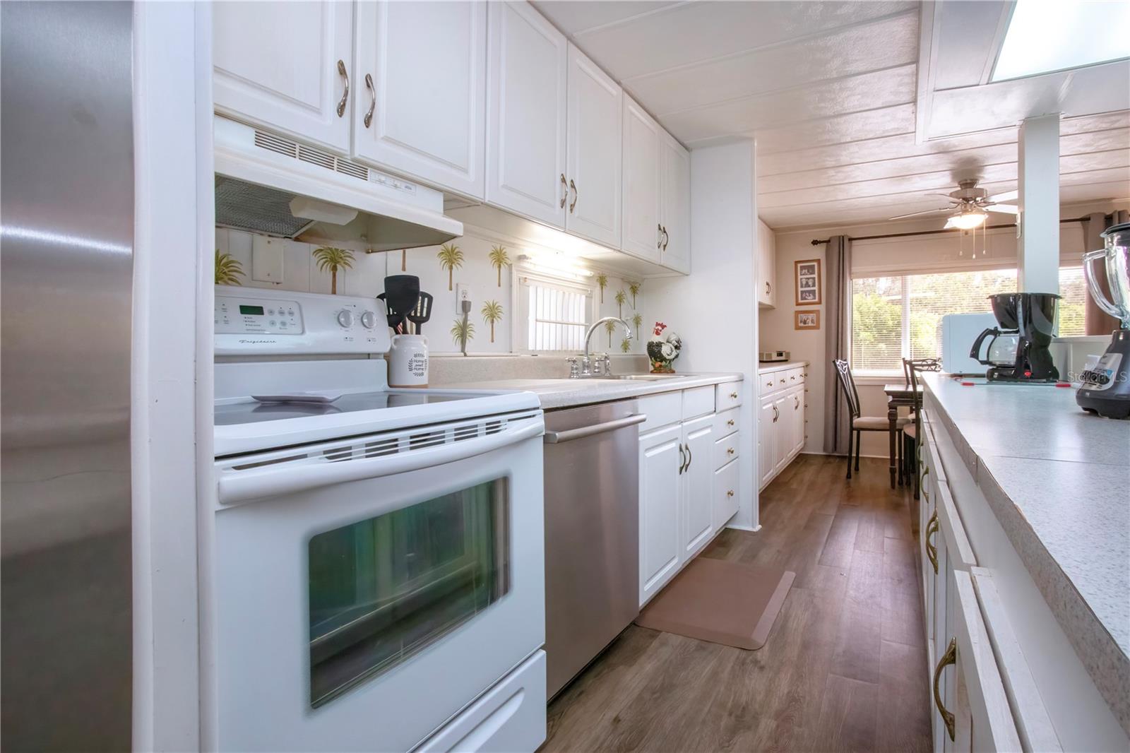 SKYWAY VILLAGE ESTATES CO-OP - Residential