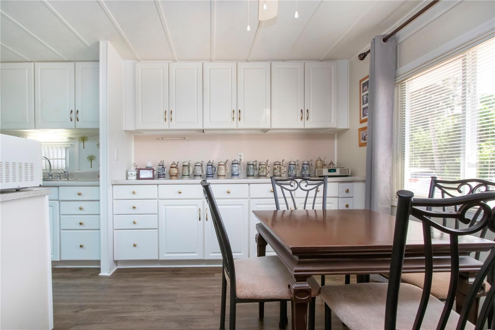 SKYWAY VILLAGE ESTATES CO-OP - Residential