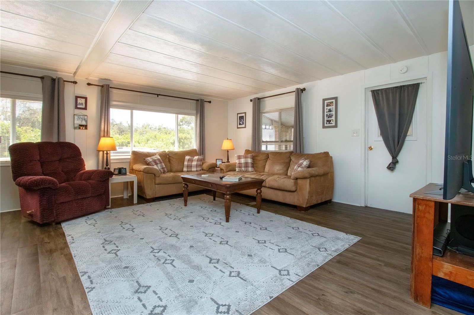 SKYWAY VILLAGE ESTATES CO-OP - Residential