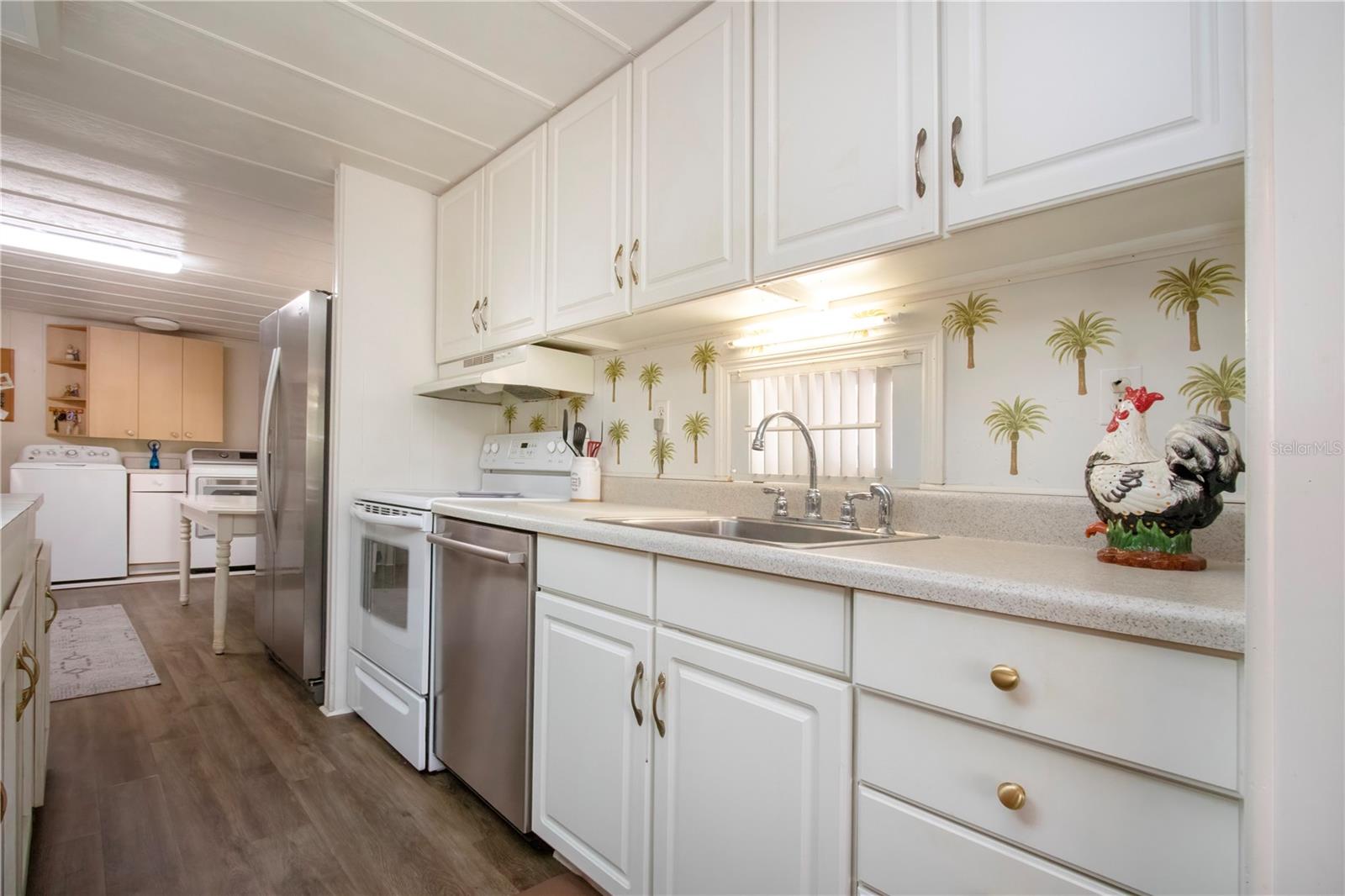 SKYWAY VILLAGE ESTATES CO-OP - Residential