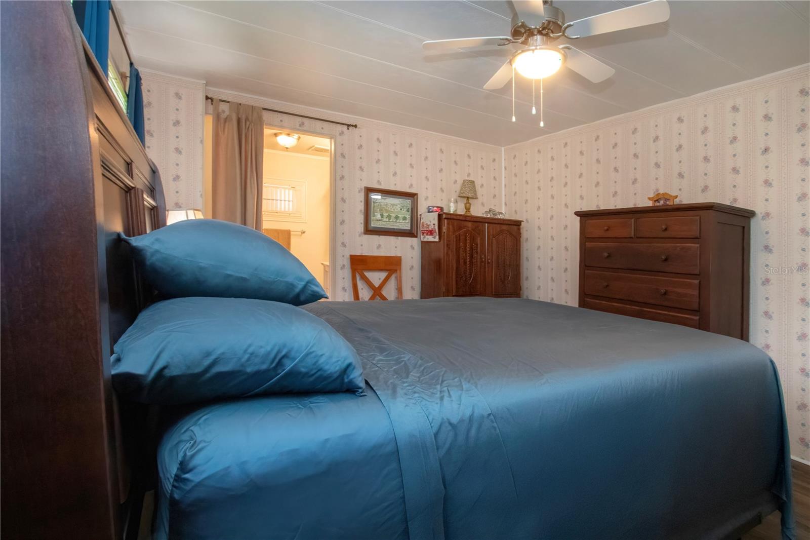 SKYWAY VILLAGE ESTATES CO-OP - Residential