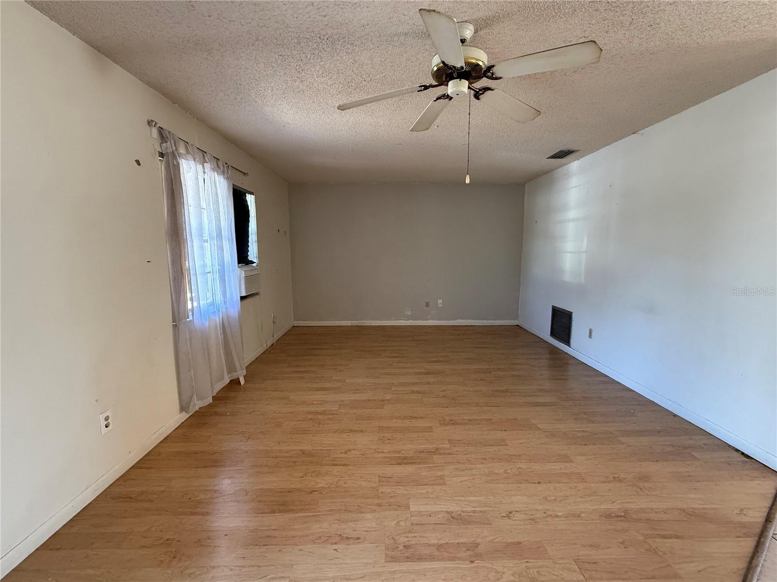 9249 NORTHCLIFFE BOULEVARD