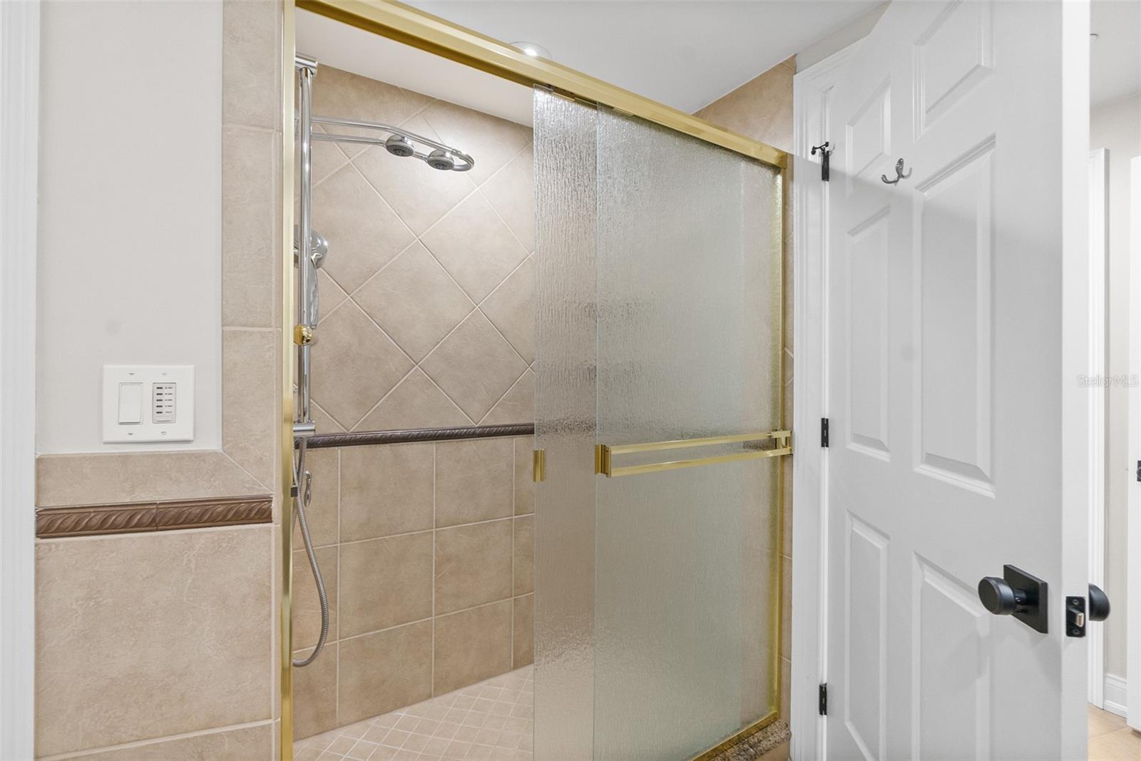 HAMMOCK DUNES - Residential