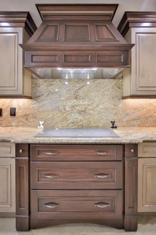 HAMMOCK DUNES - Residential