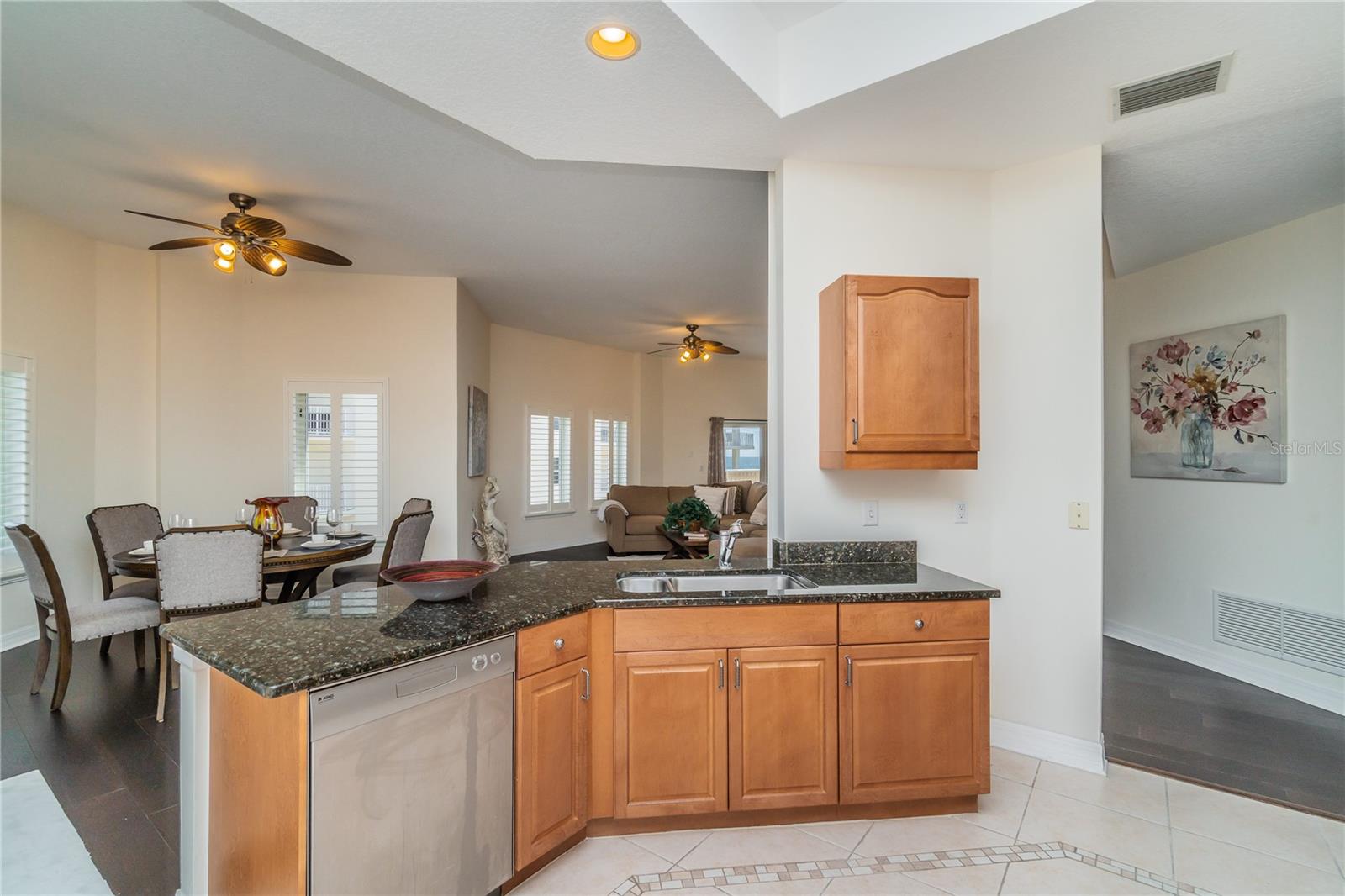 14 SOMERSET STREET 5C