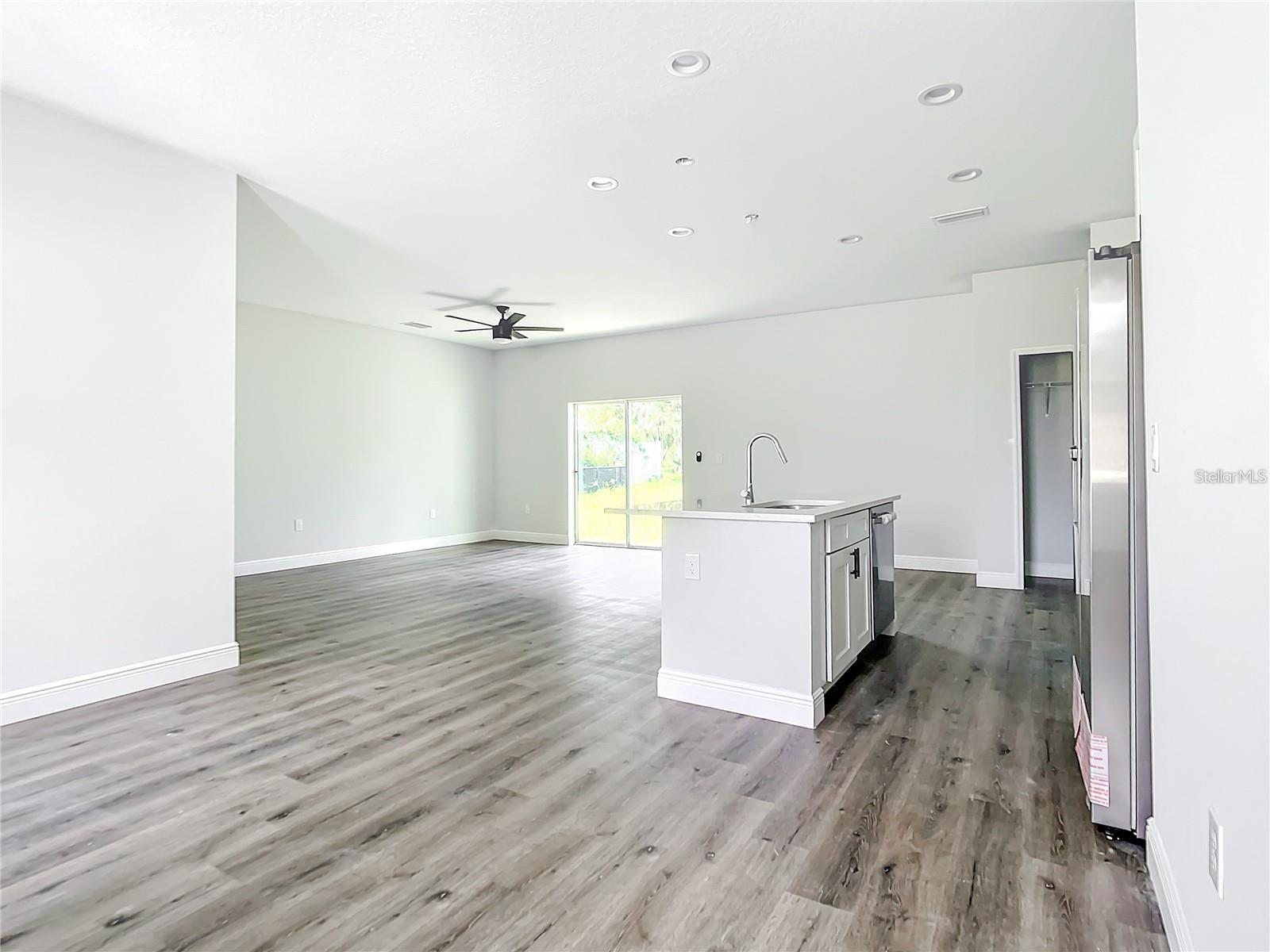 PORT CHARLOTTE SEC 022 - Residential Lease