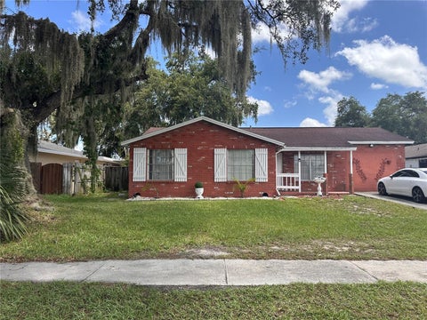 Photo of 8848 Oak Circle, Tampa, FL 33615 (MLS # TB8528307)