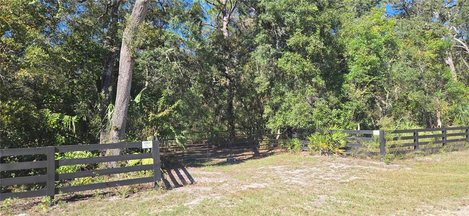 DRUMMOND ESTATES - Land