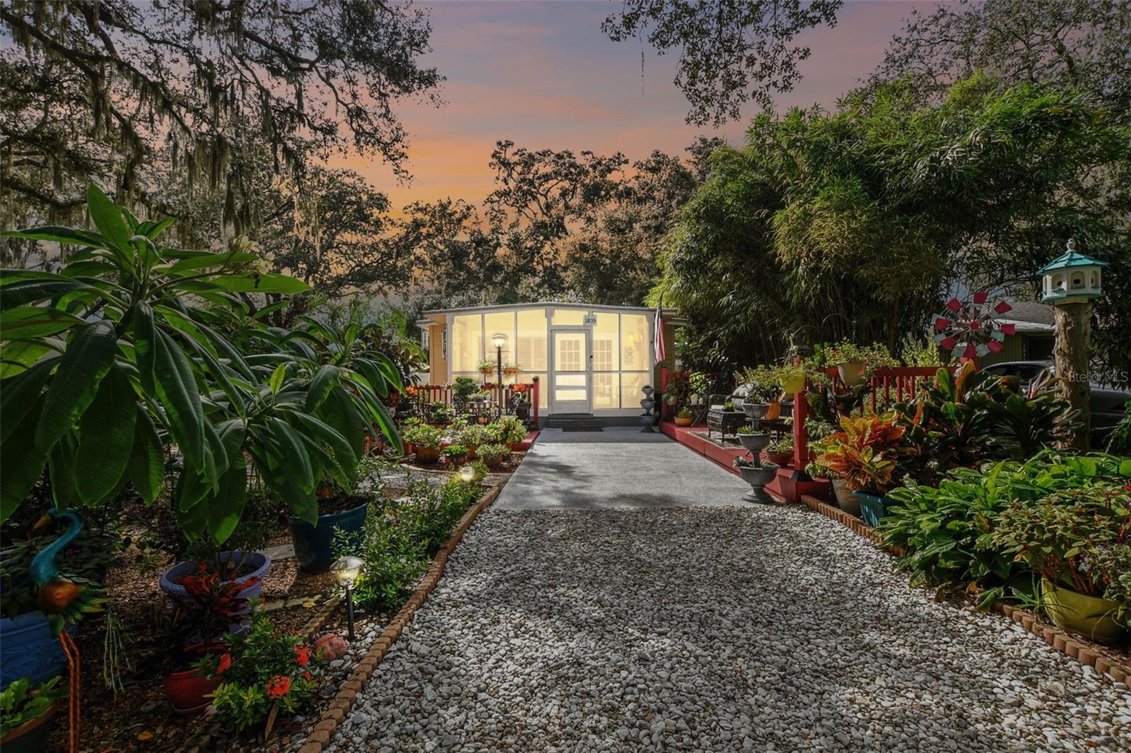 HOLIDAY CLUB - Residential