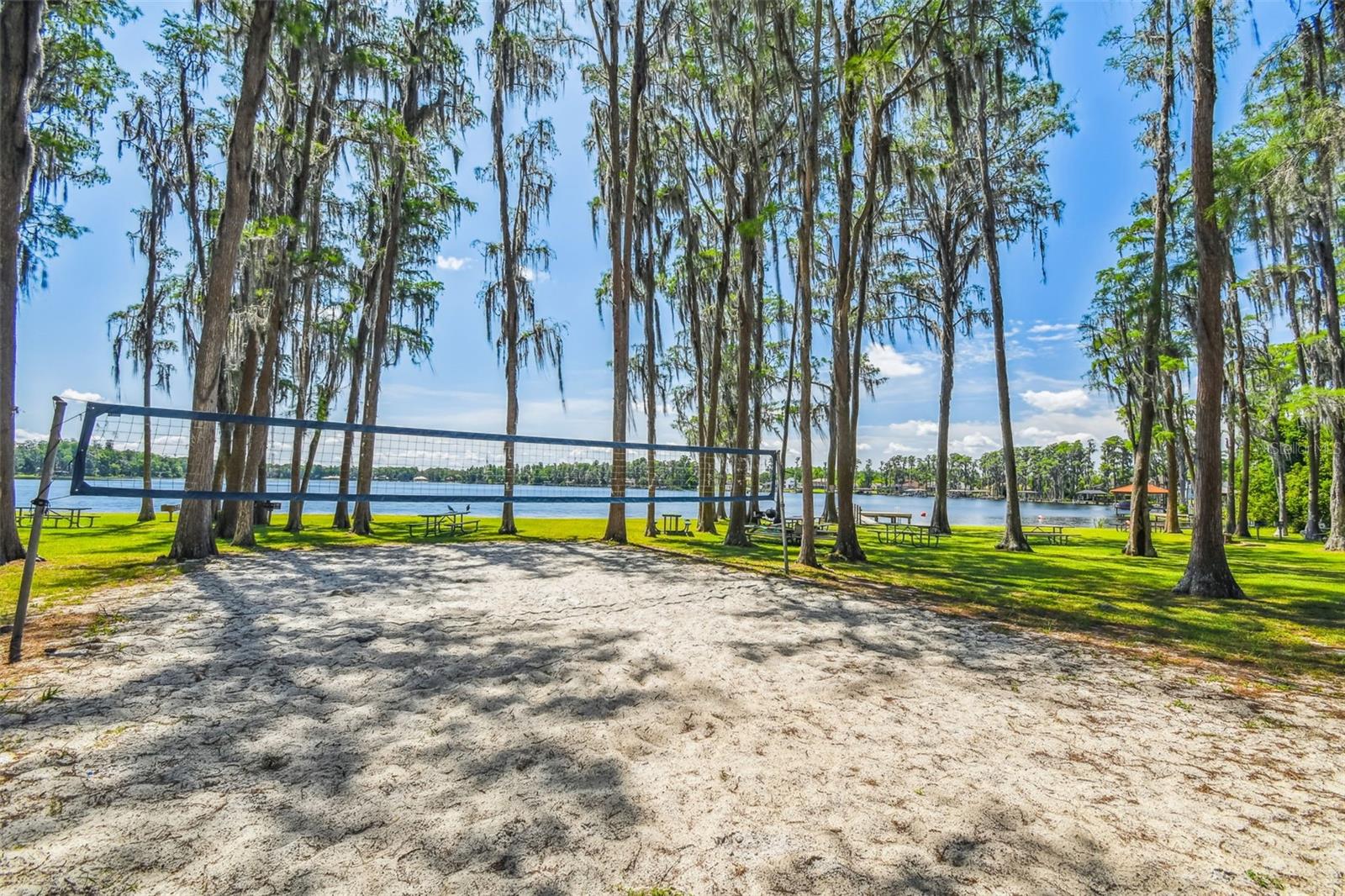 HOLIDAY CLUB - Residential