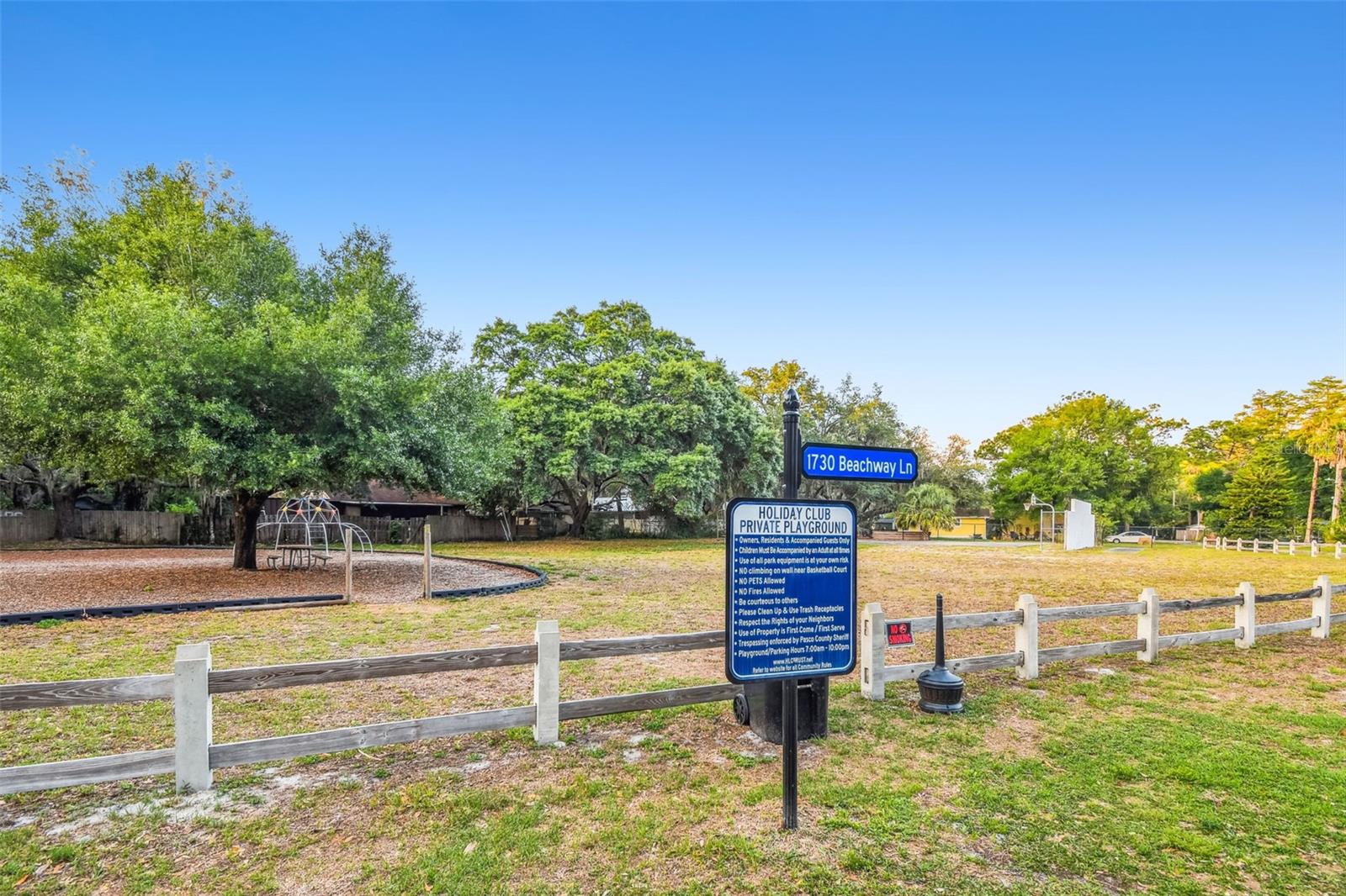 HOLIDAY CLUB - Residential