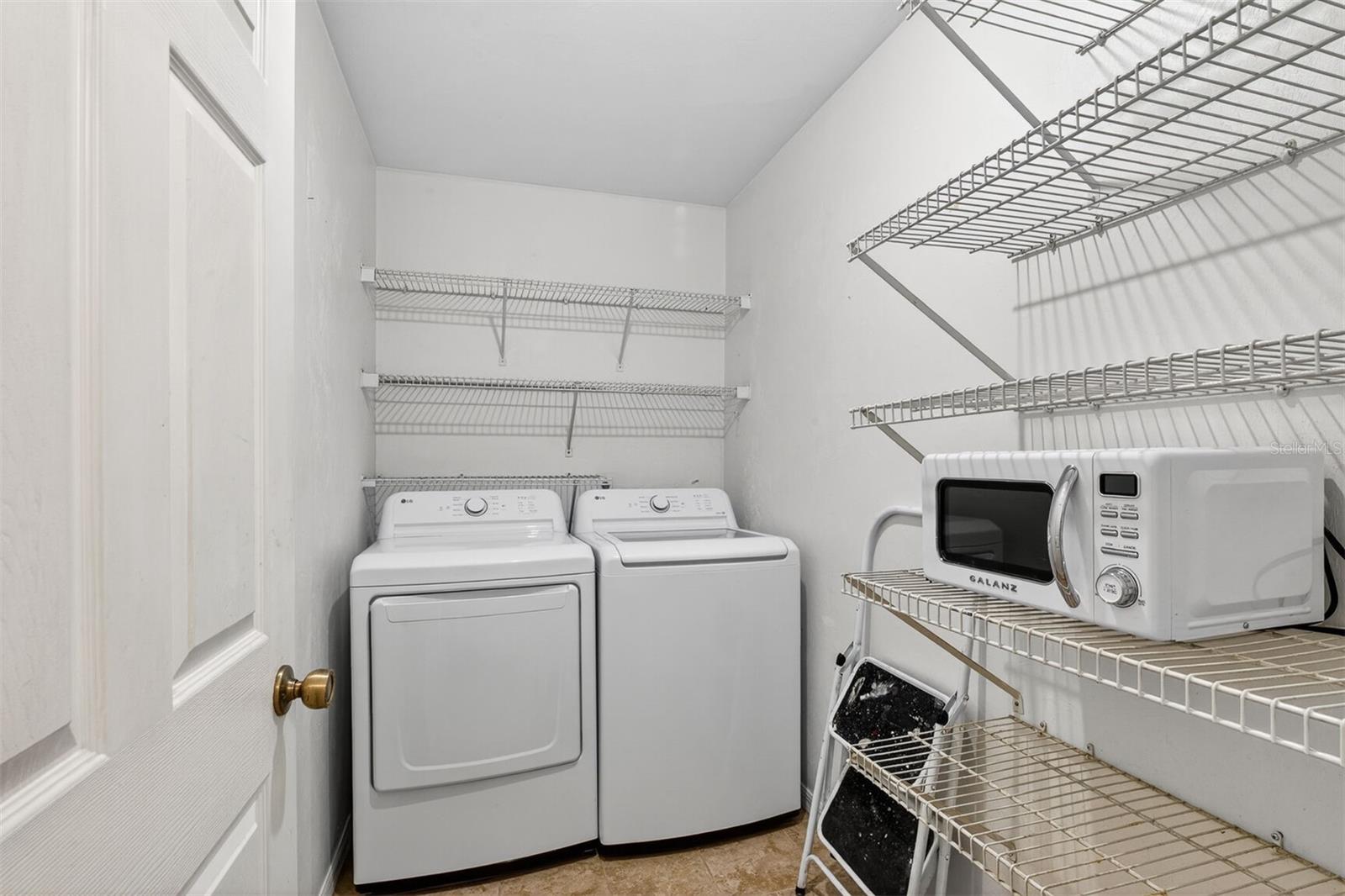 LENOX PLACE - Residential