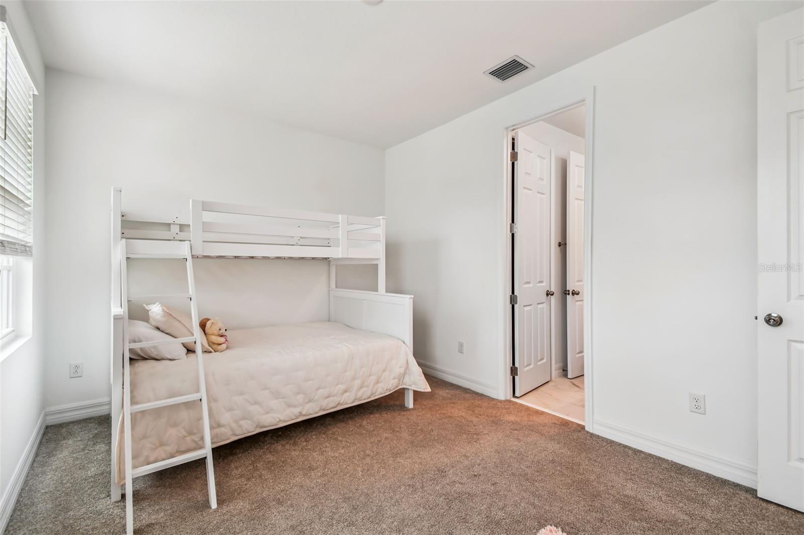 CELEBRATION ISLAND VILLAGE - Residential Lease