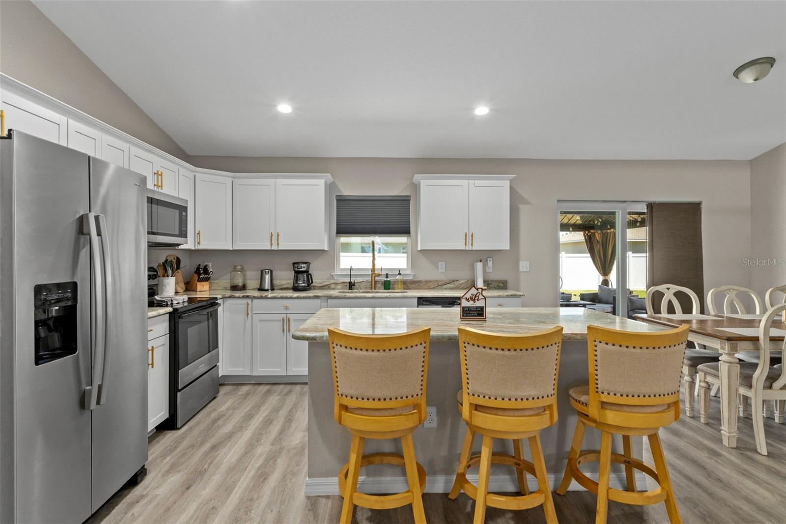 ROLLING RANCH ESTATE - Residential