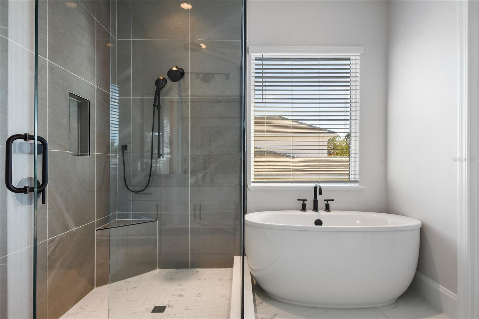 BELLA COLLINA SUB - Residential