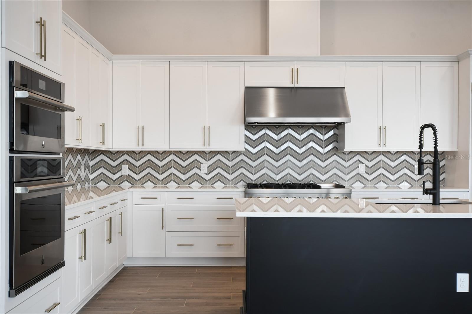 BELLA COLLINA SUB - Residential