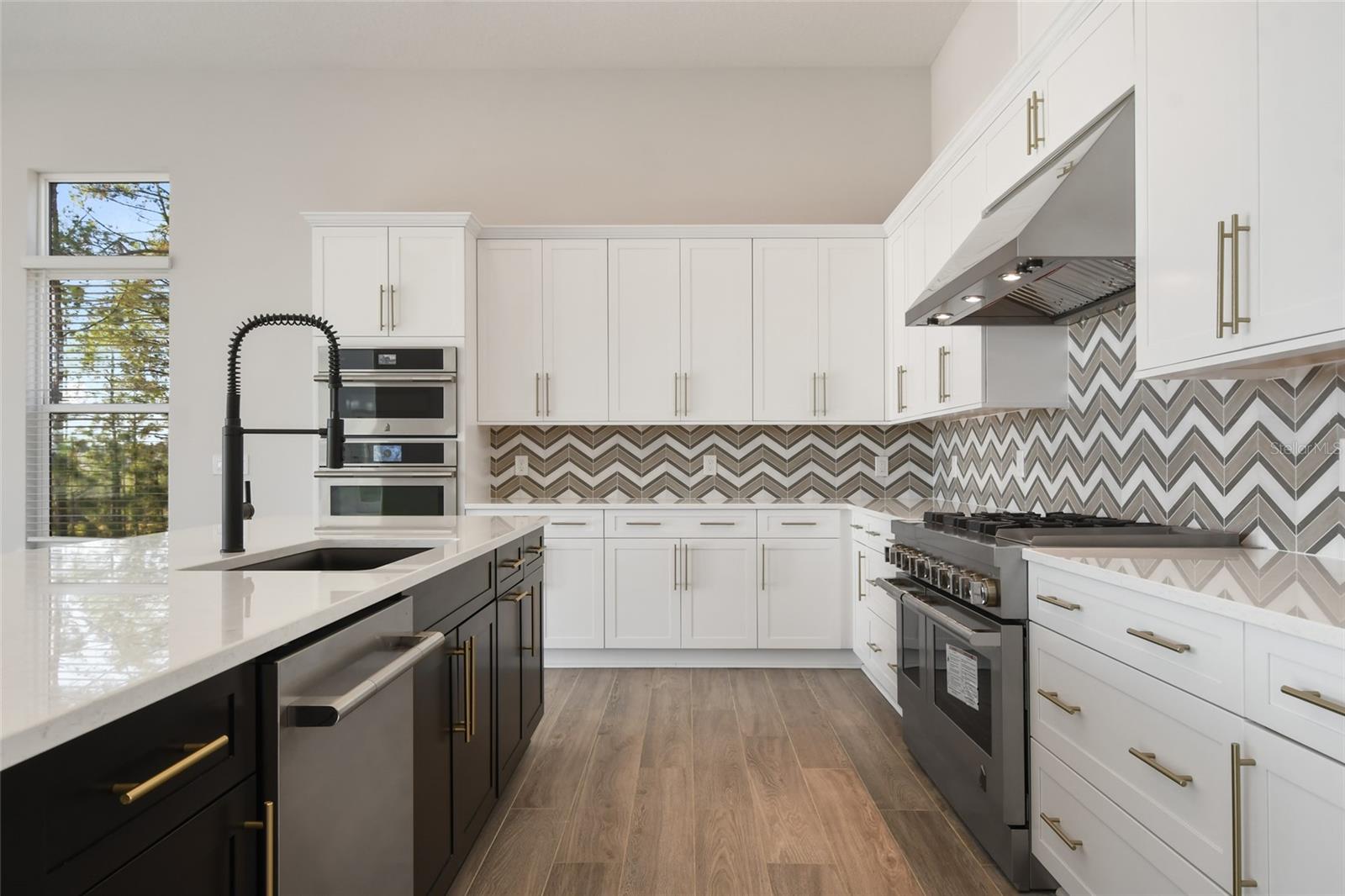 BELLA COLLINA SUB - Residential