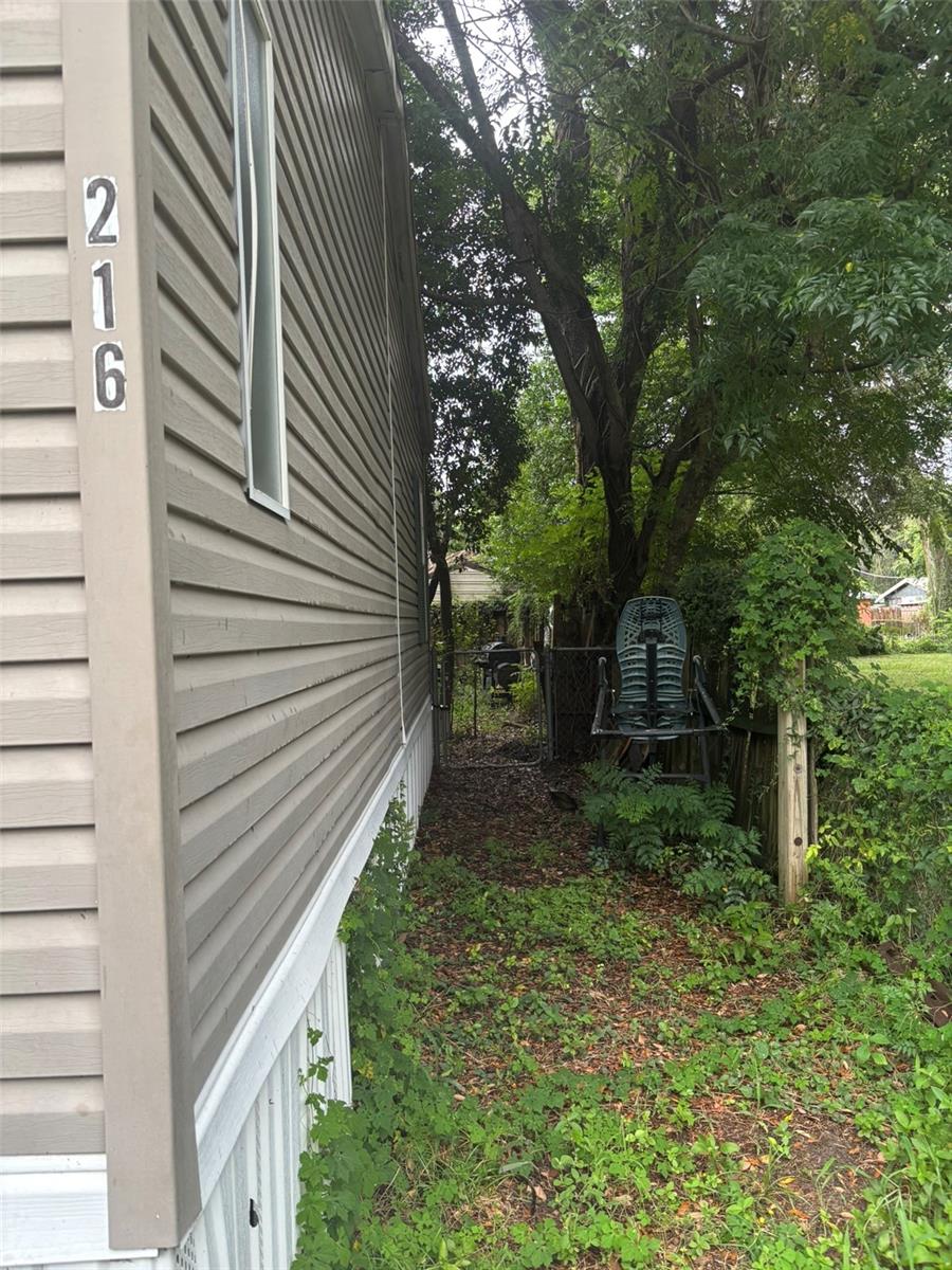 216 W EMPIRE DRIVE