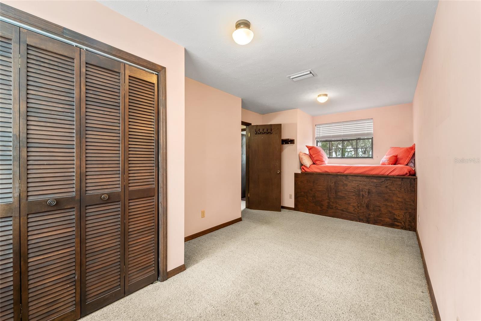 RIDGELAND REP - Residential