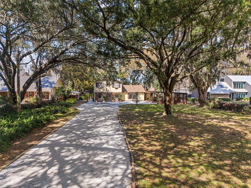 Photo of 14429 Wadsworth Drive, Odessa, FL 33556 (MLS # TB8478509)