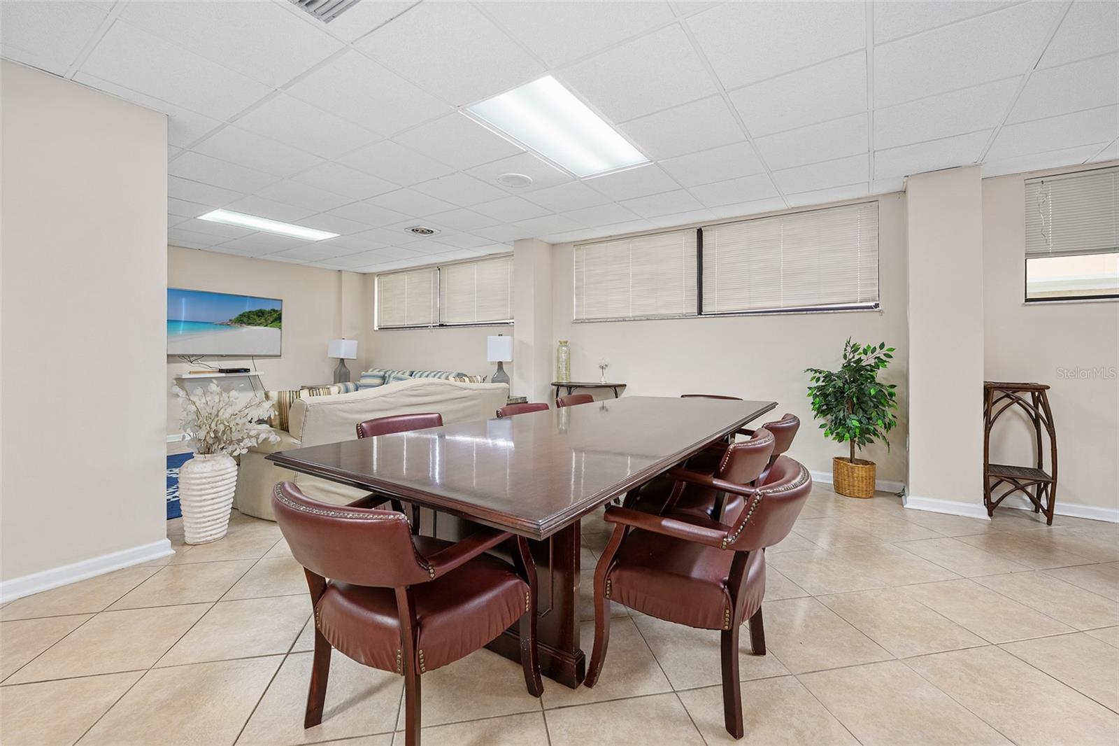 REGENCY PLAZA CONDO - Residential