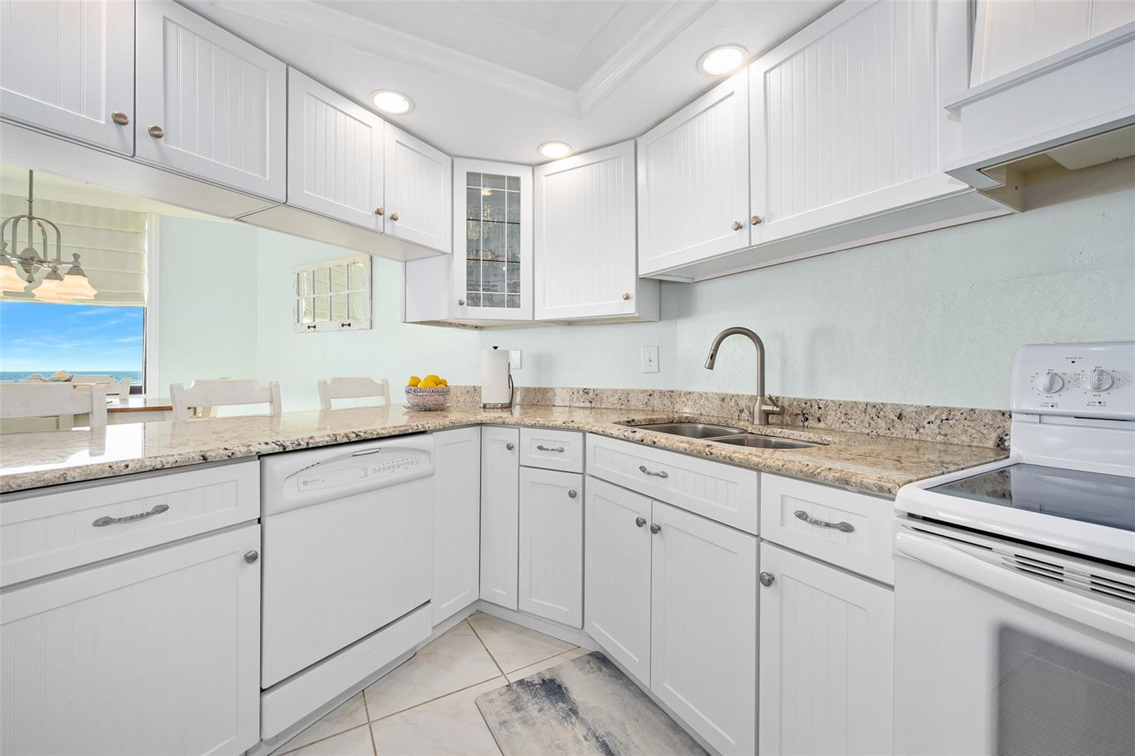 REGENCY PLAZA CONDO - Residential