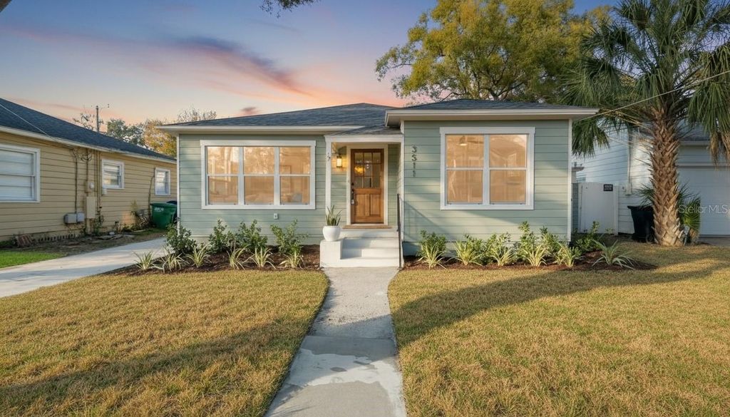 Photo of 3511 W Barcelona Street, Tampa, FL 33629 (MLS # TB8470600)