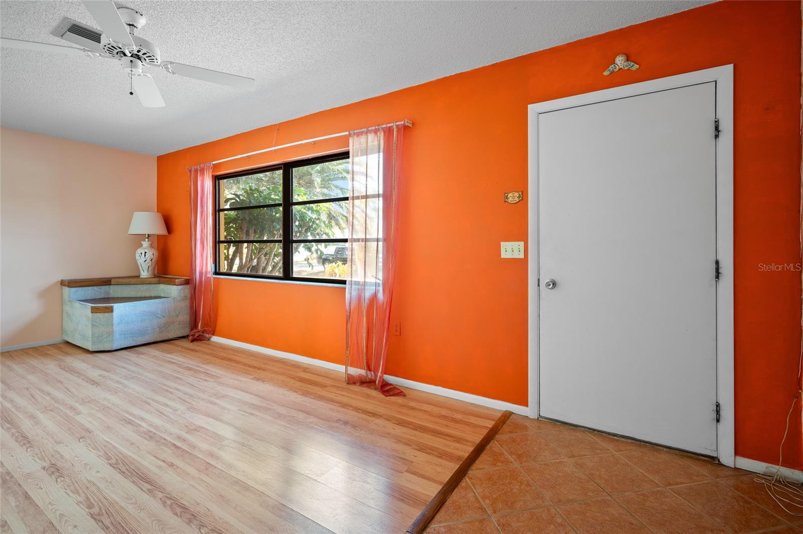 SOUTH VENICE - Residential