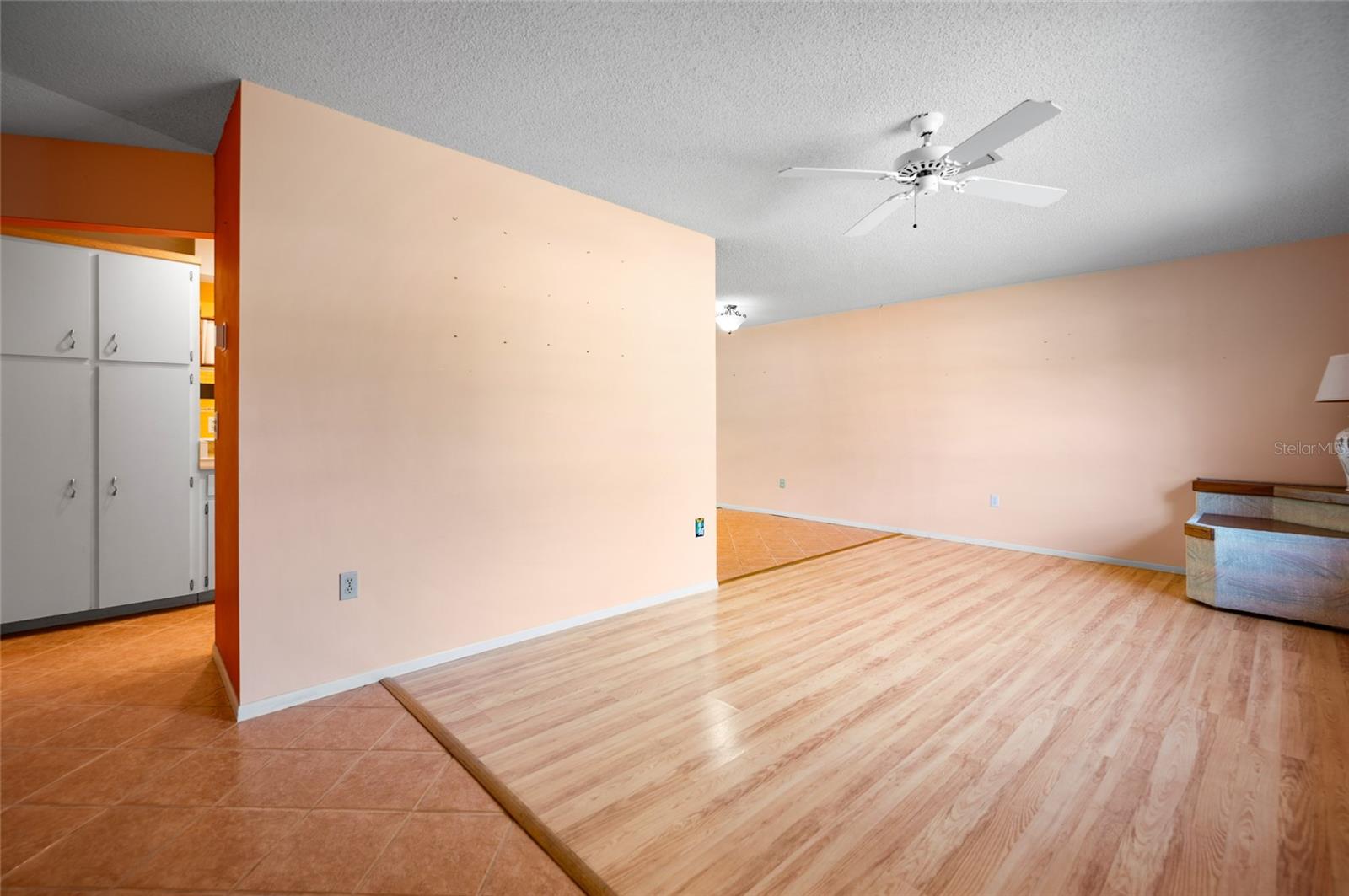 SOUTH VENICE - Residential