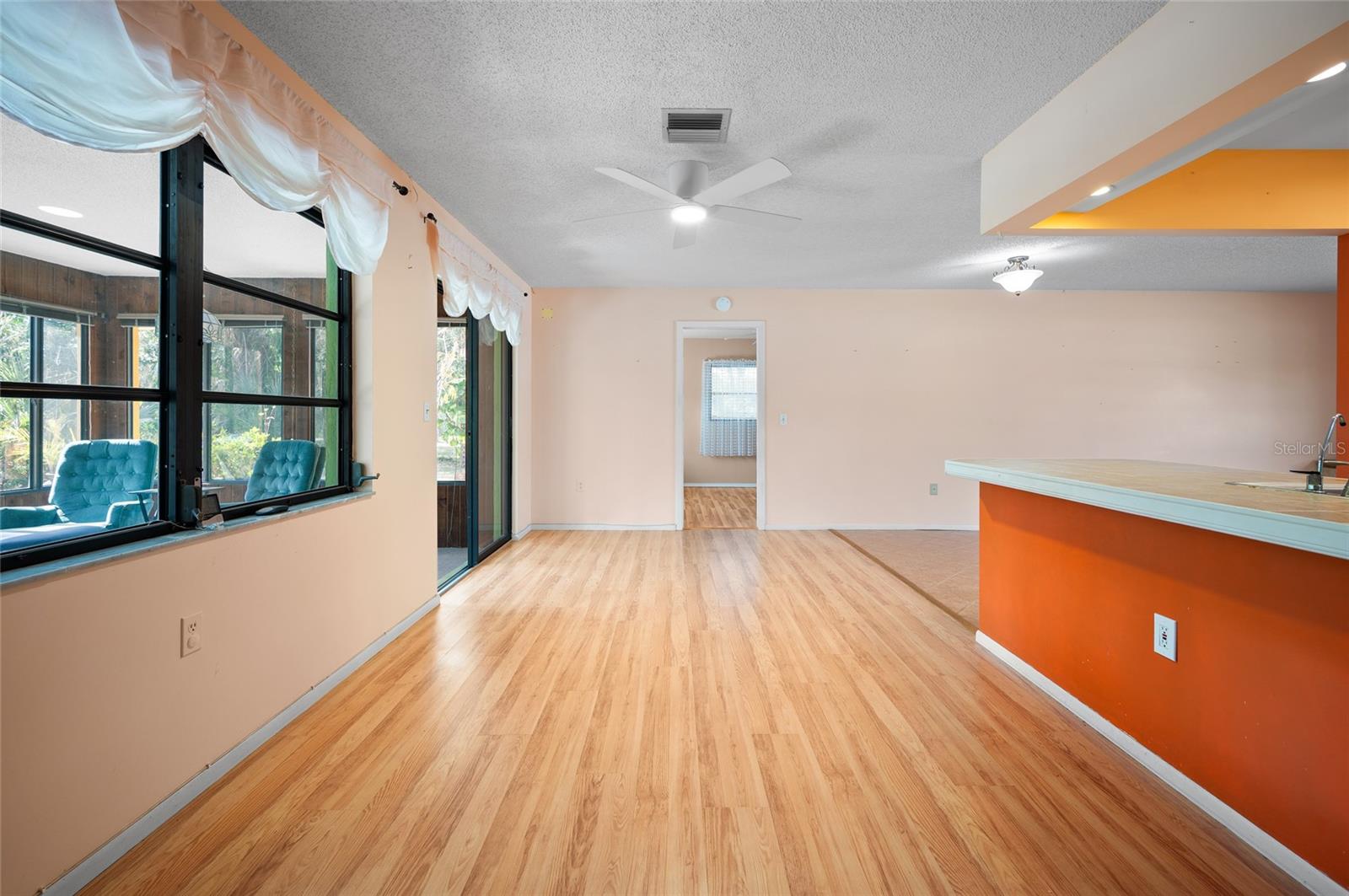 SOUTH VENICE - Residential