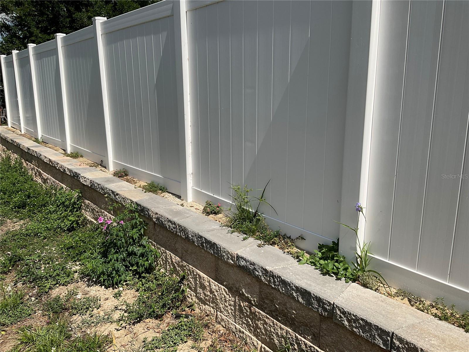 SMITH LAKE VILLAGE - Land