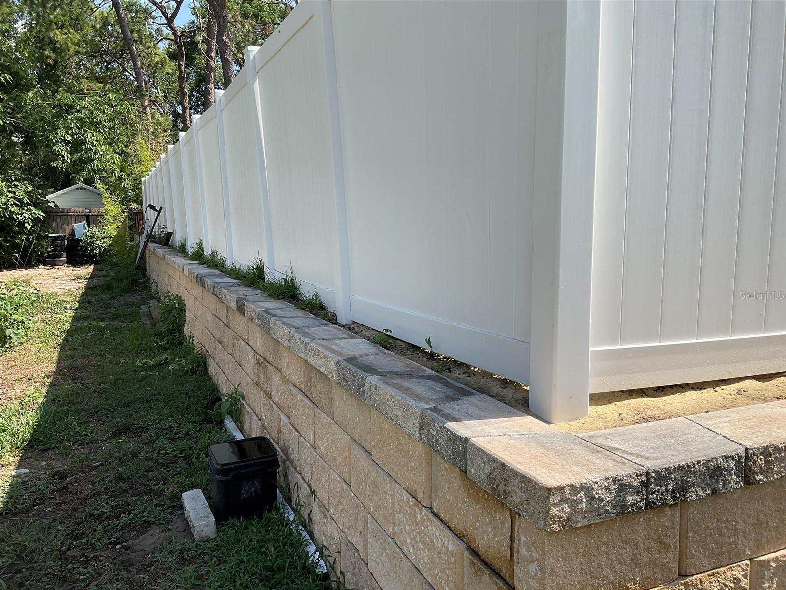 SMITH LAKE VILLAGE - Land