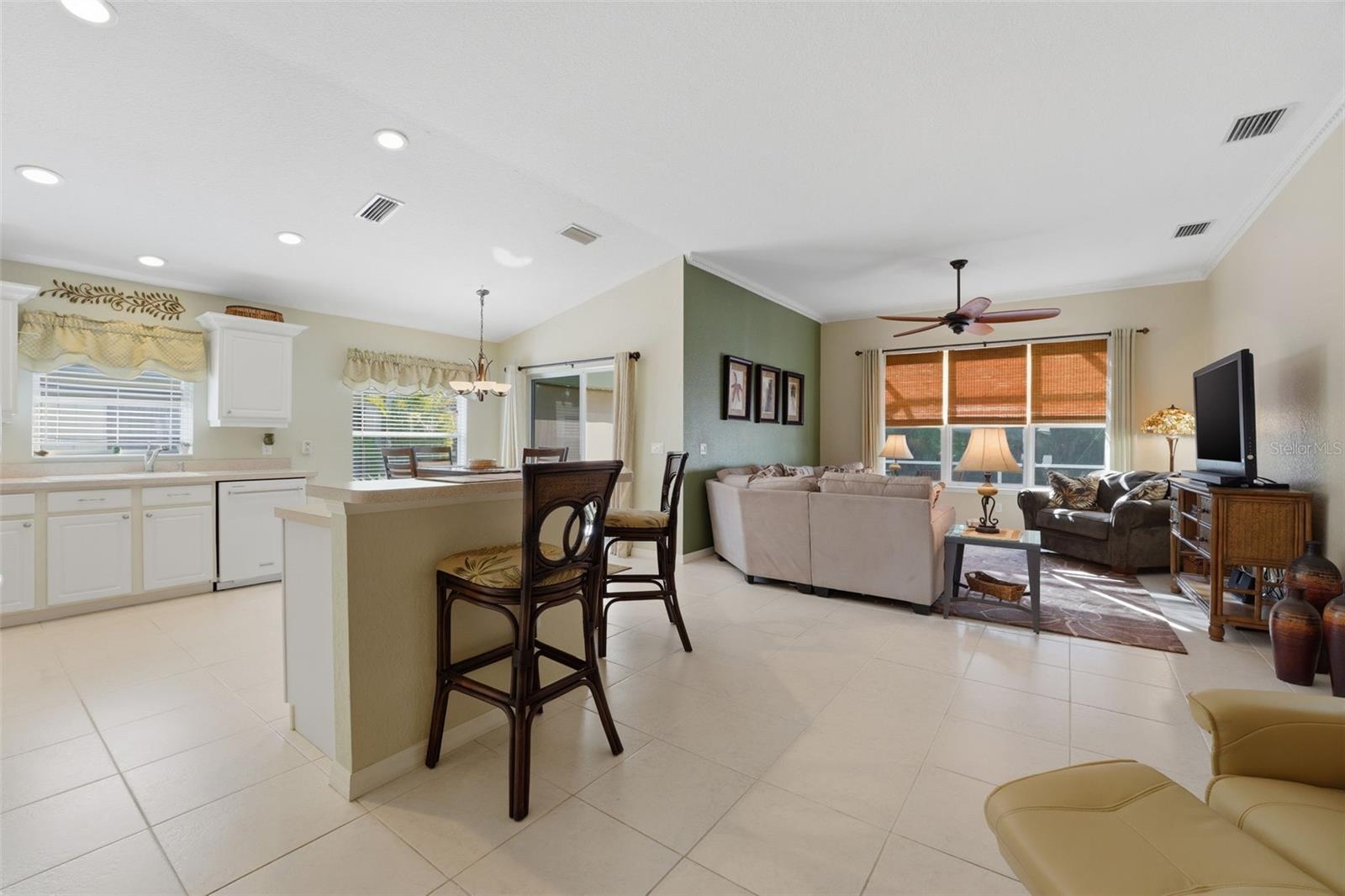 LAKESIDE PLANTATION - Residential