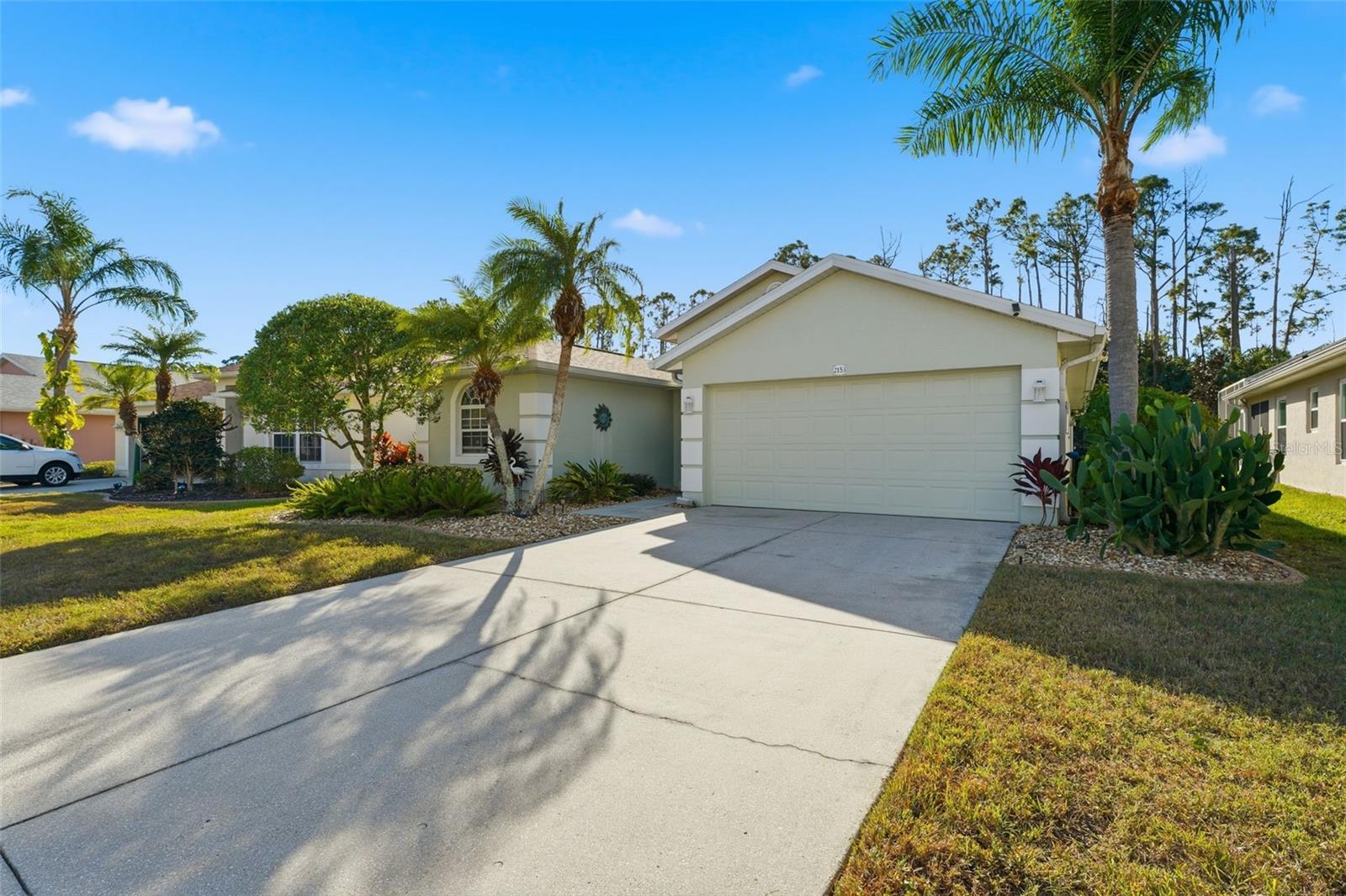 LAKESIDE PLANTATION - Residential