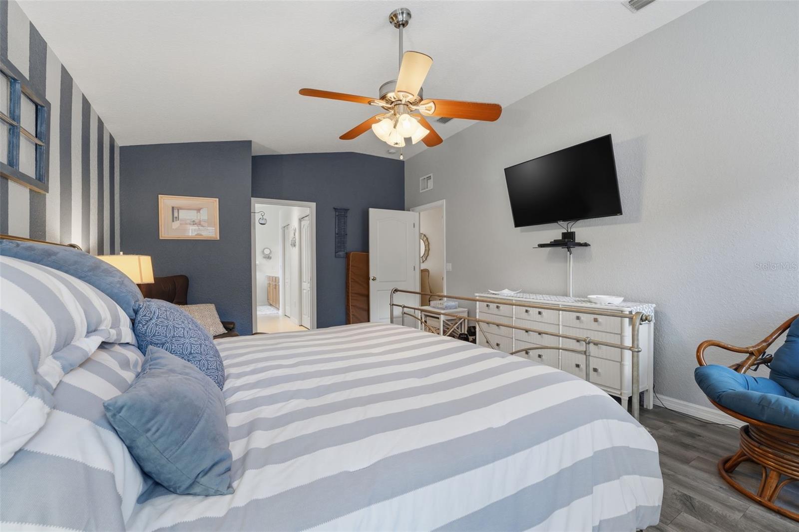 LAKESIDE PLANTATION - Residential