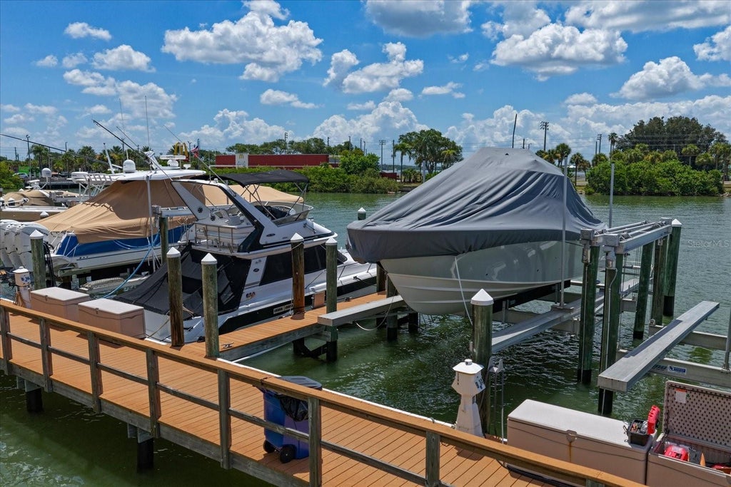 Photo of 601 American Legion Drive #15, St Petersburg, FL 33708 (MLS # TB8526126)