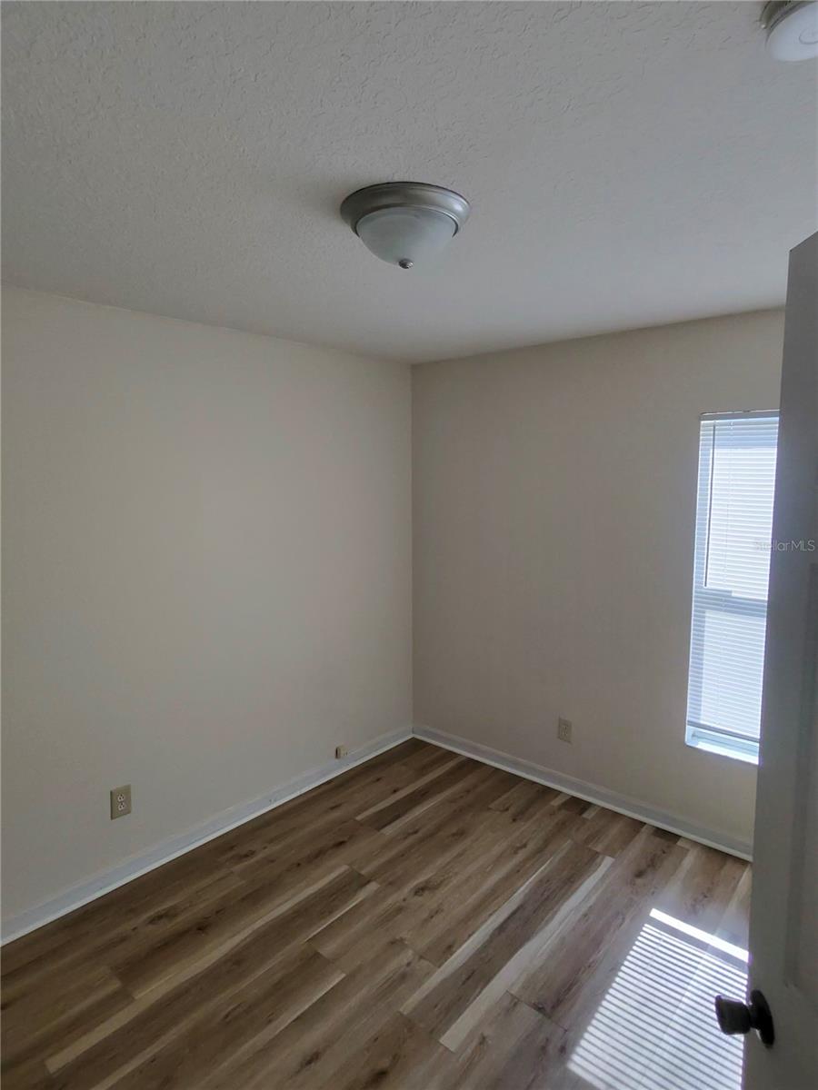LAKESIDE TRACT A1 - Residential Lease