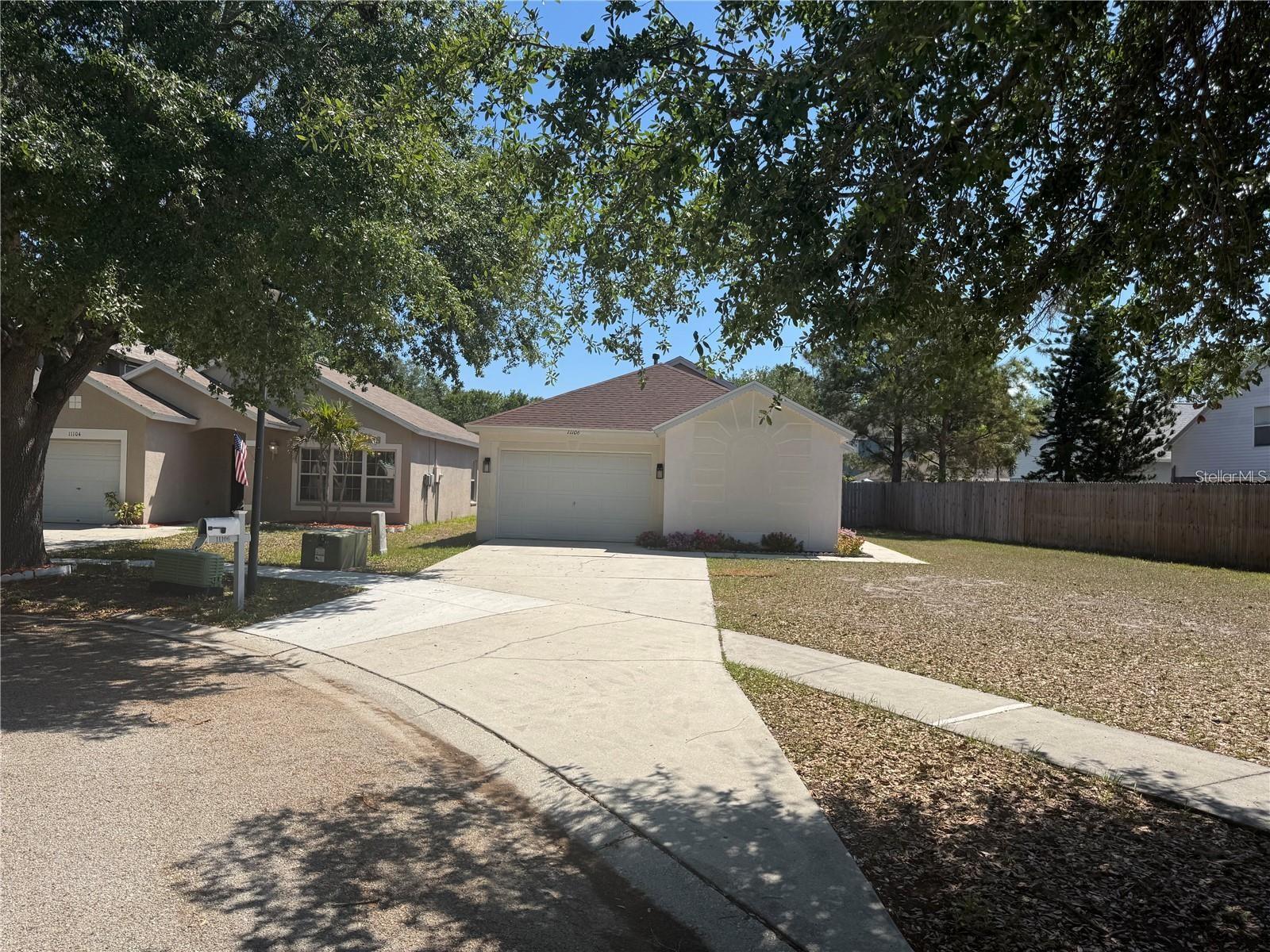 LAKESIDE TRACT A1 - Residential Lease