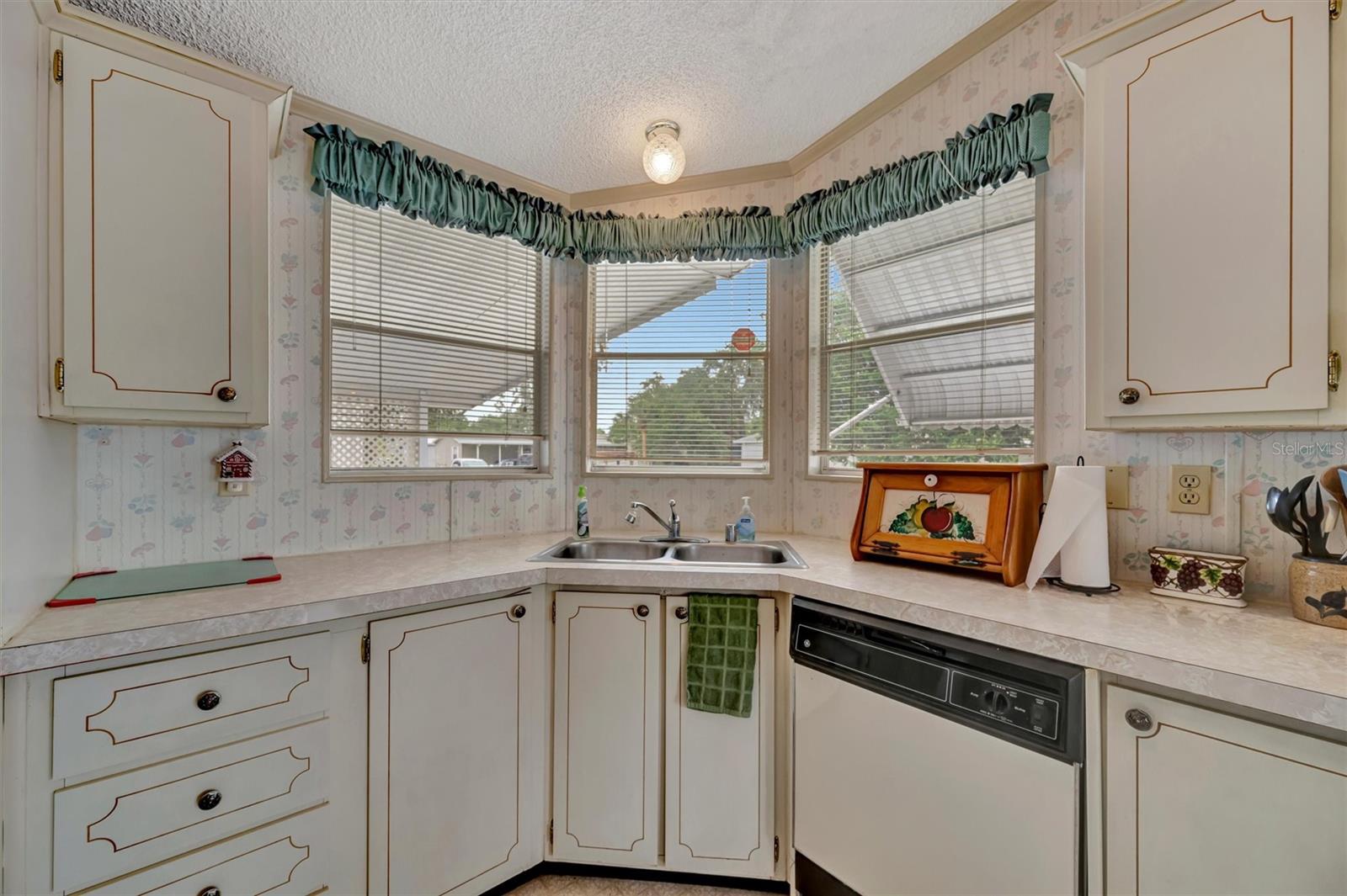 CARIBBEAN ISLES RESIDENTIAL CO - Residential