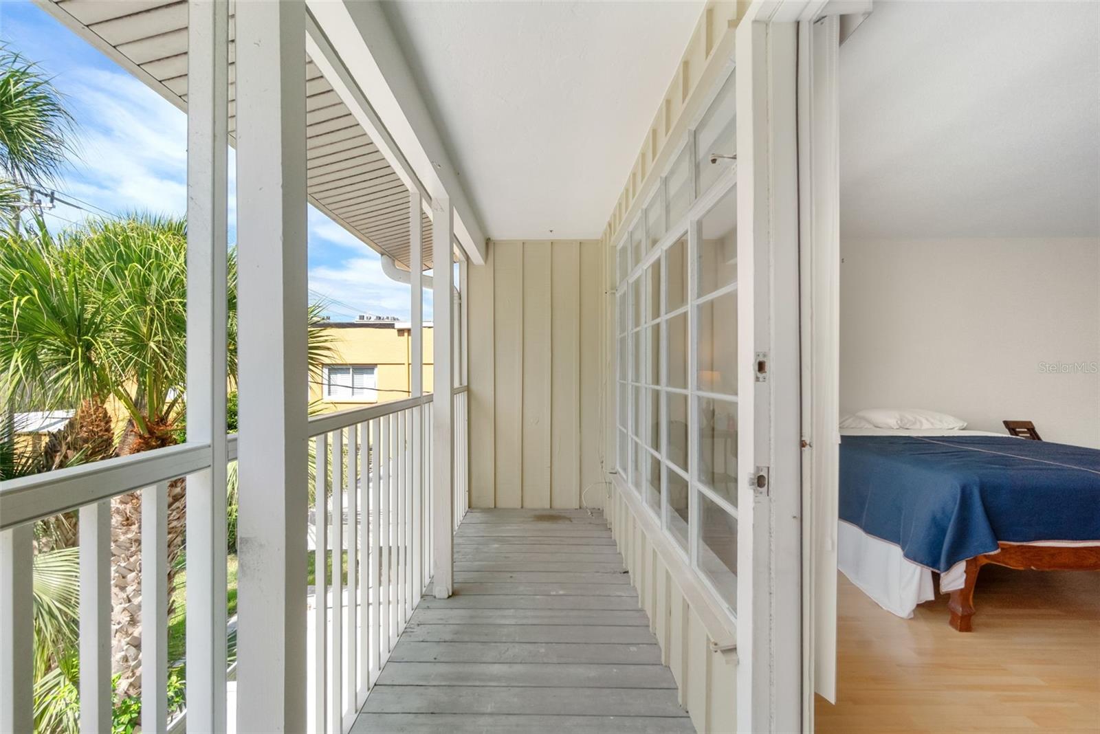 VENICE TOWN HOUSE - Residential