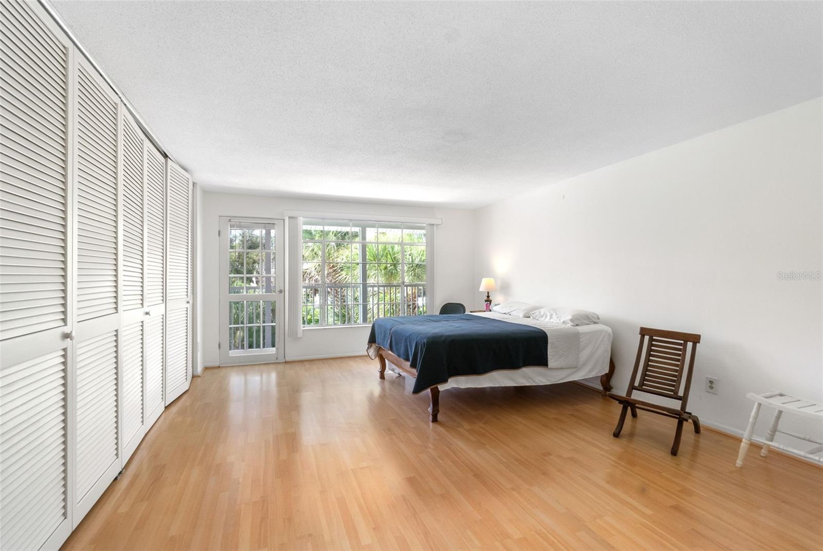 VENICE TOWN HOUSE - Residential